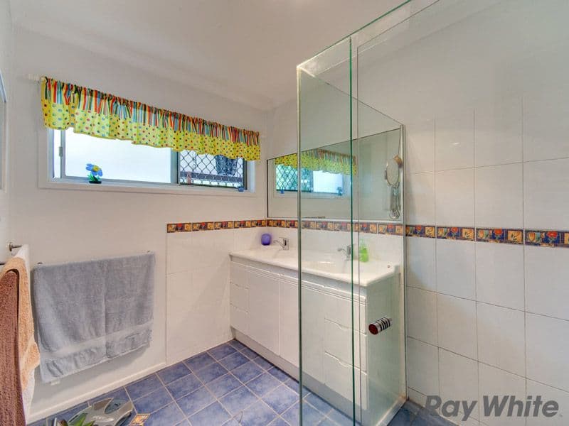 29 Eromba Crescent, FERNY HILLS QLD 4055, Ferny Hills - Thumbnail 5