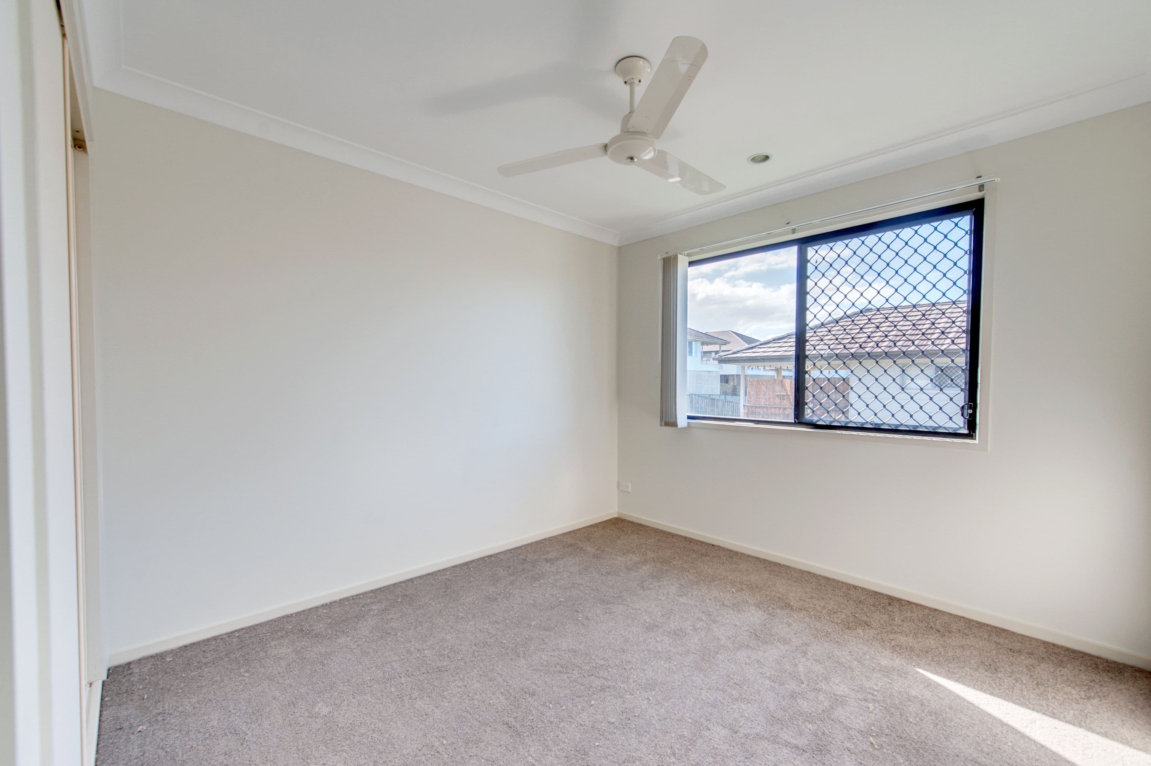 94 Ingles Drive, Redbank Plains QLD 4301, Redbank Plains - Thumbnail 3