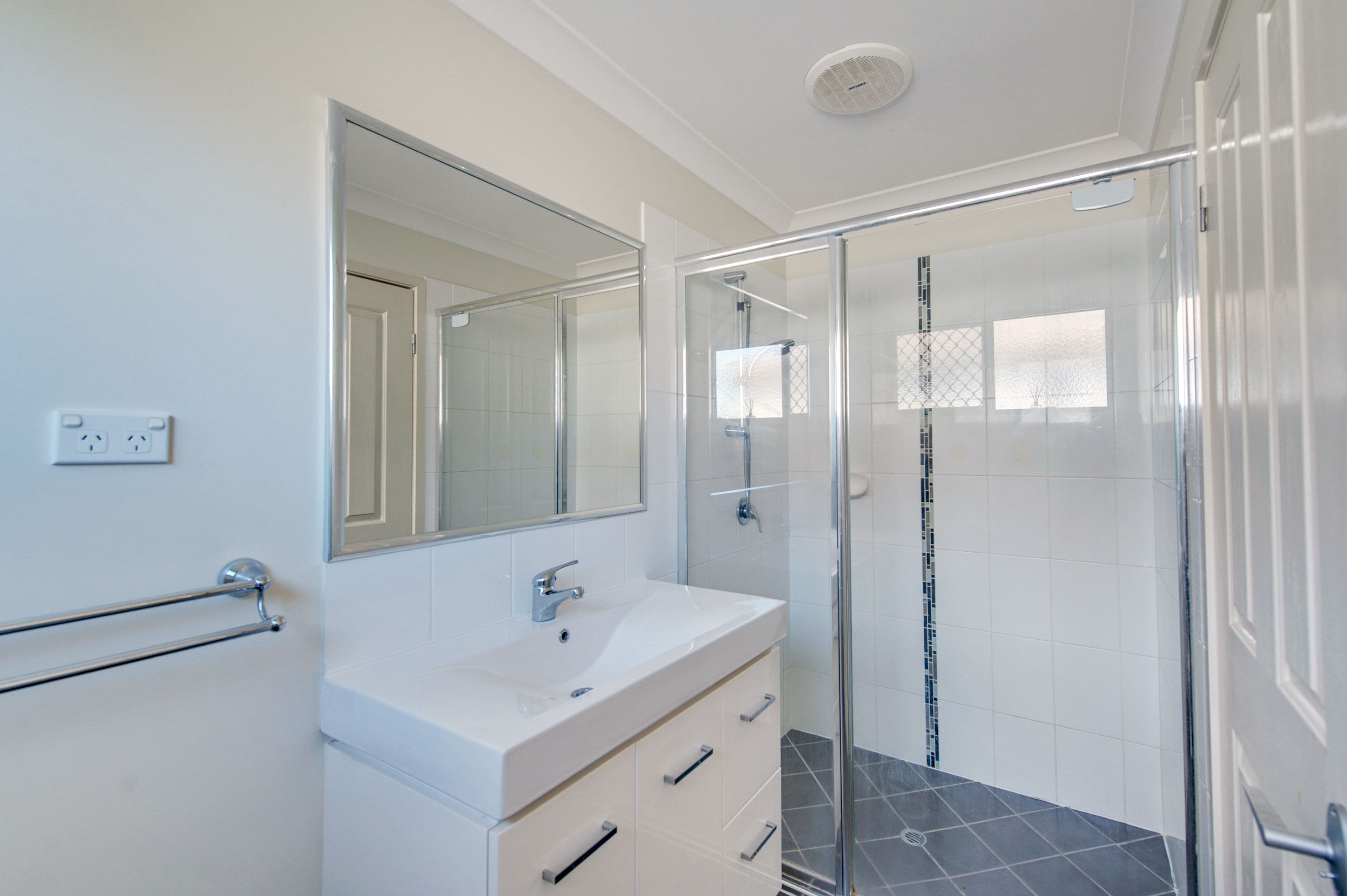 94 Ingles Drive, Redbank Plains QLD 4301, Redbank Plains - Thumbnail 7