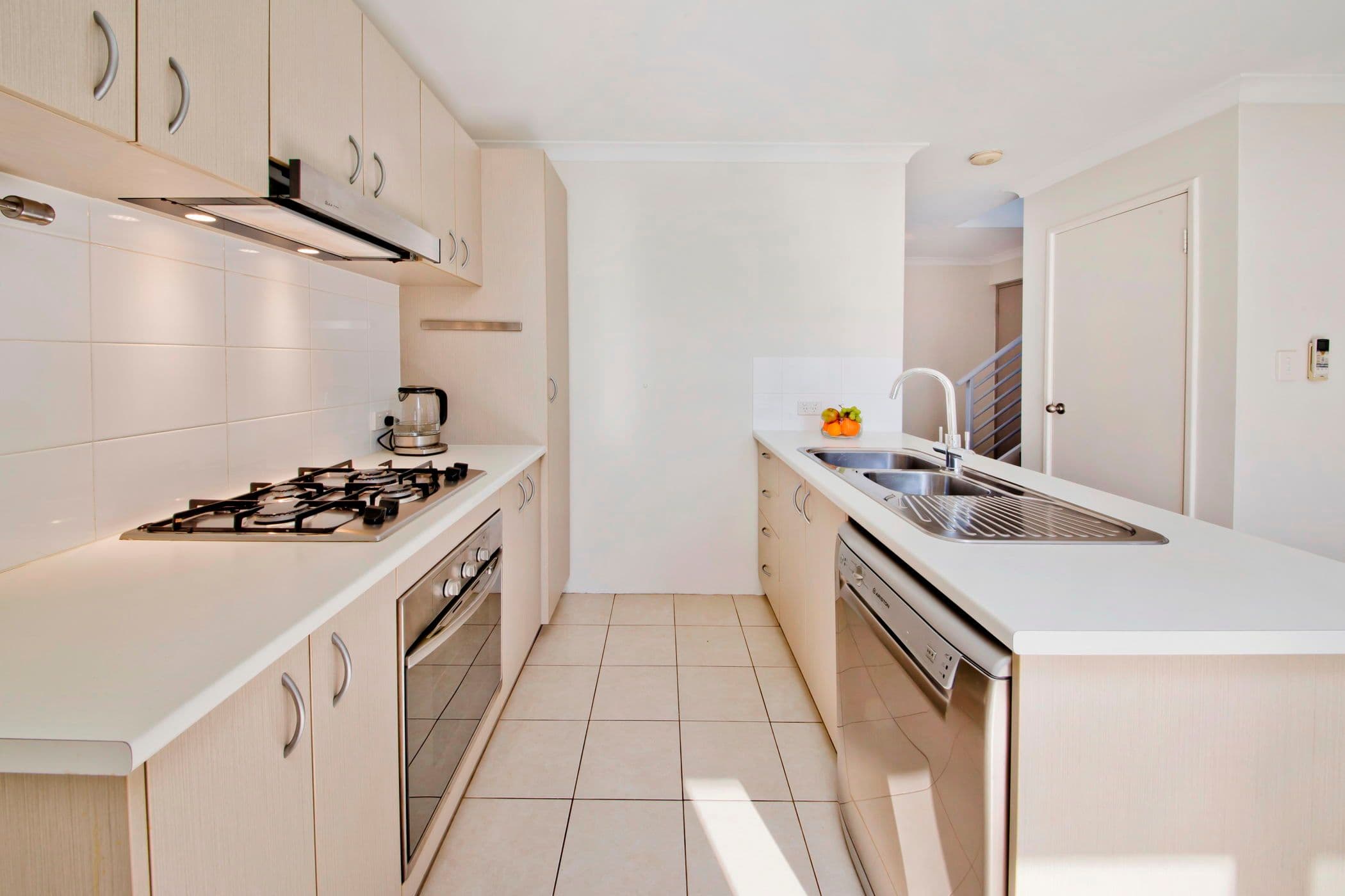 6D Lodesworth Road, Westminster WA 6061, Westminster - Thumbnail 4