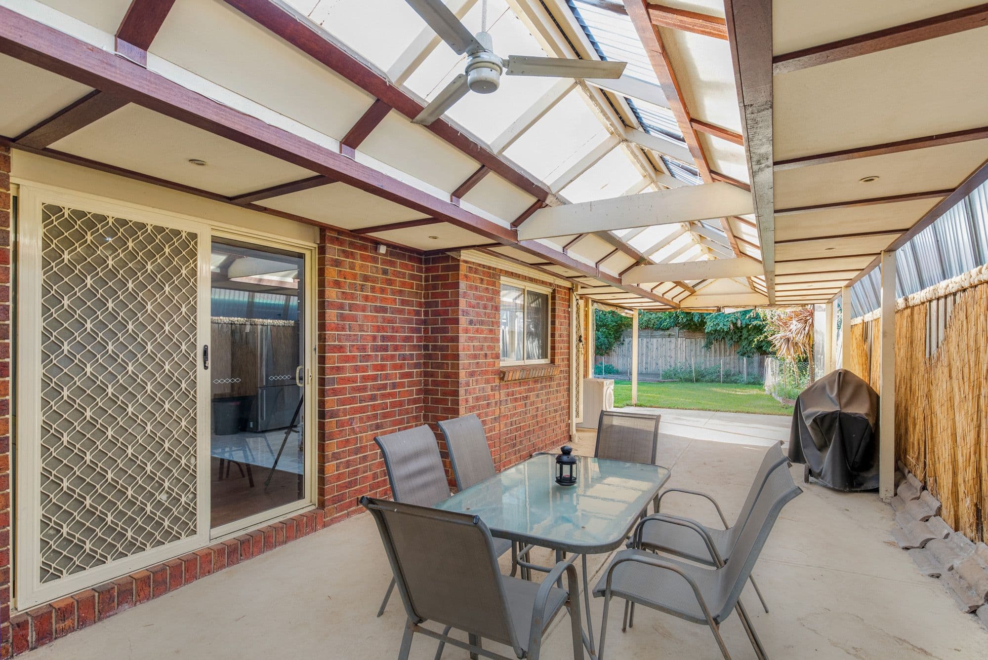 16 Abbotswood Drive, Hoppers Crossing VIC 3029, Hoppers Crossing - Thumbnail 7