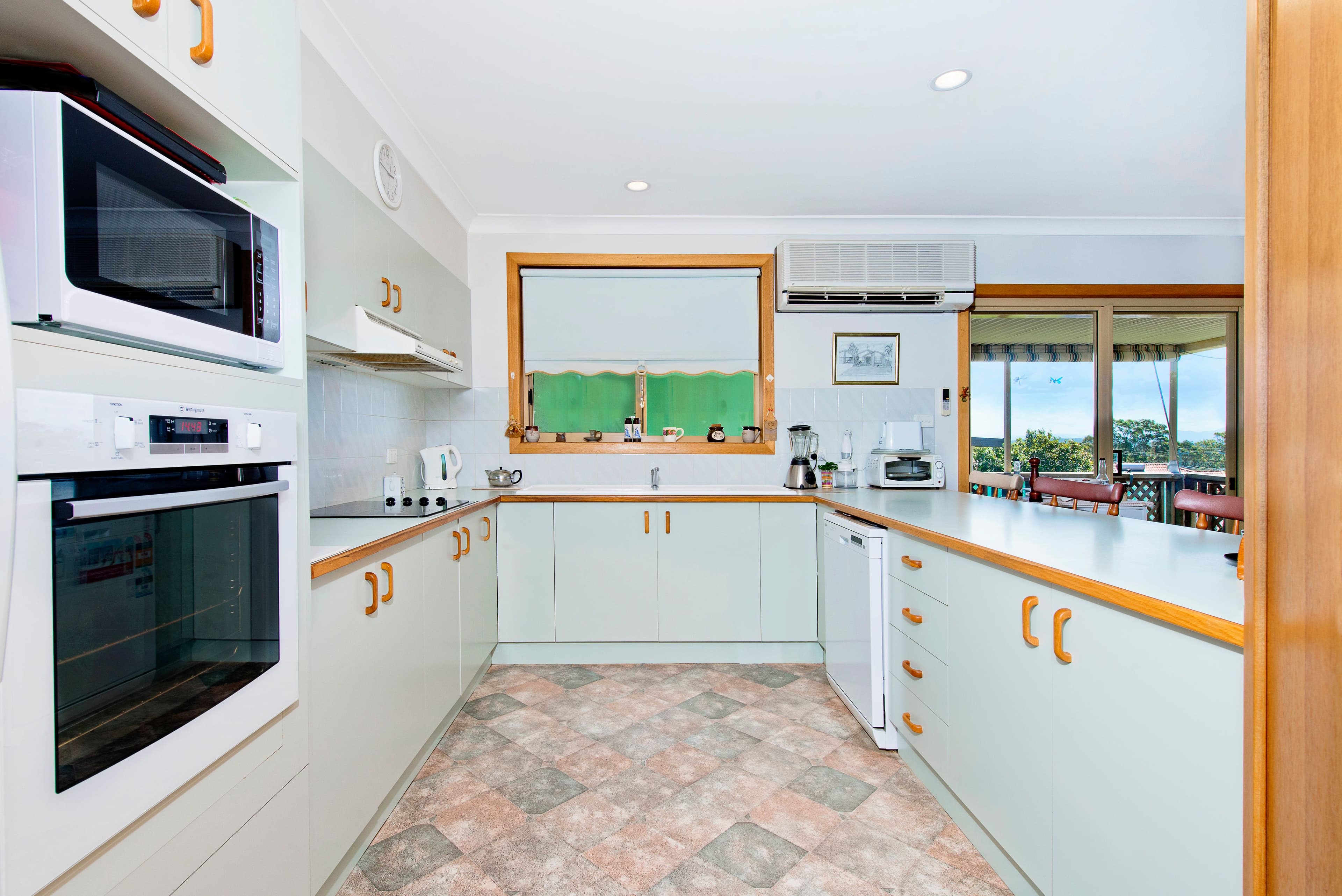 13 Mermaid Crescent, Port Macquarie - Thumbnail 4