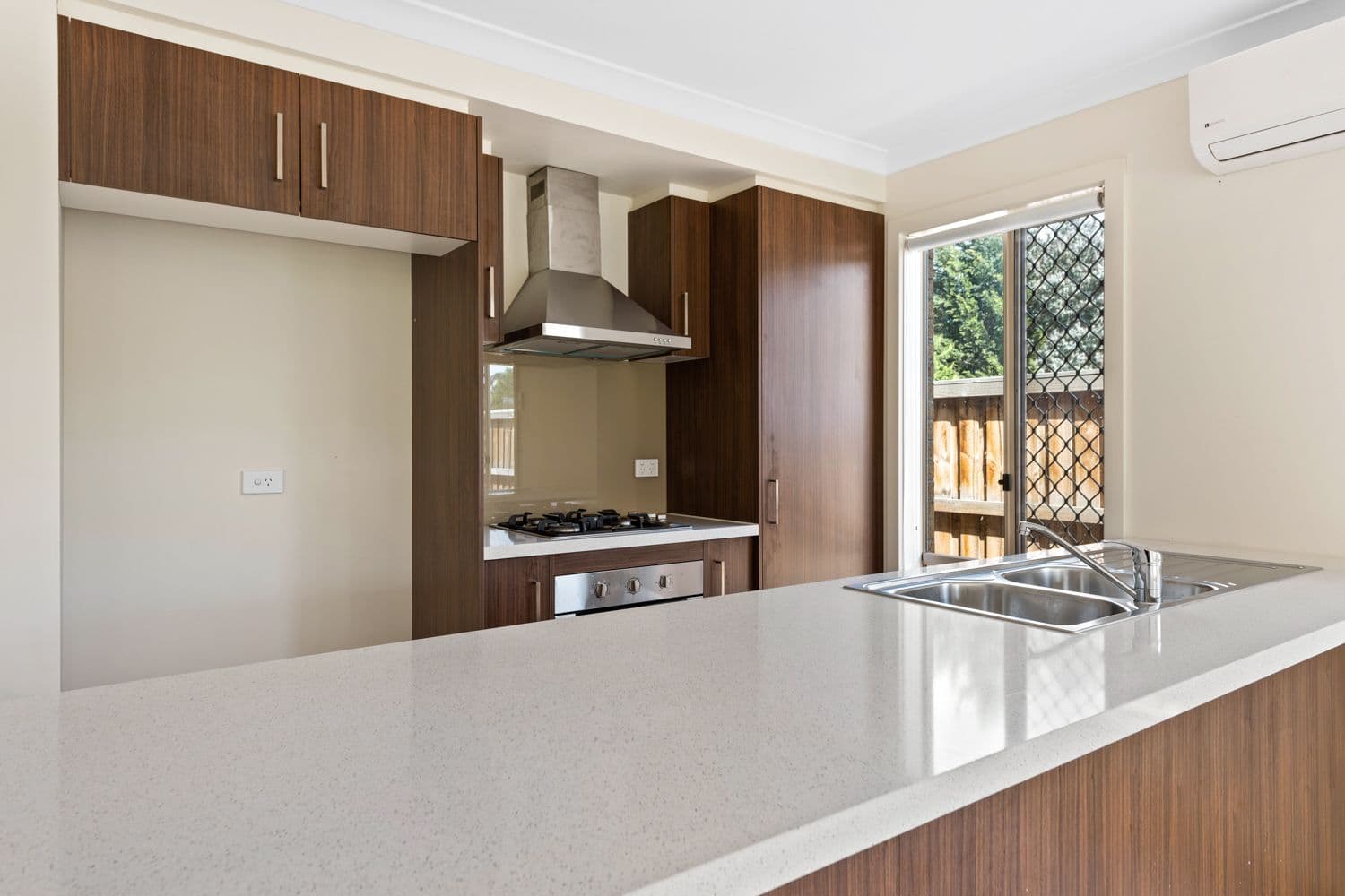 6 Maximus Place, Mernda VIC 3754, Mernda - Thumbnail 3