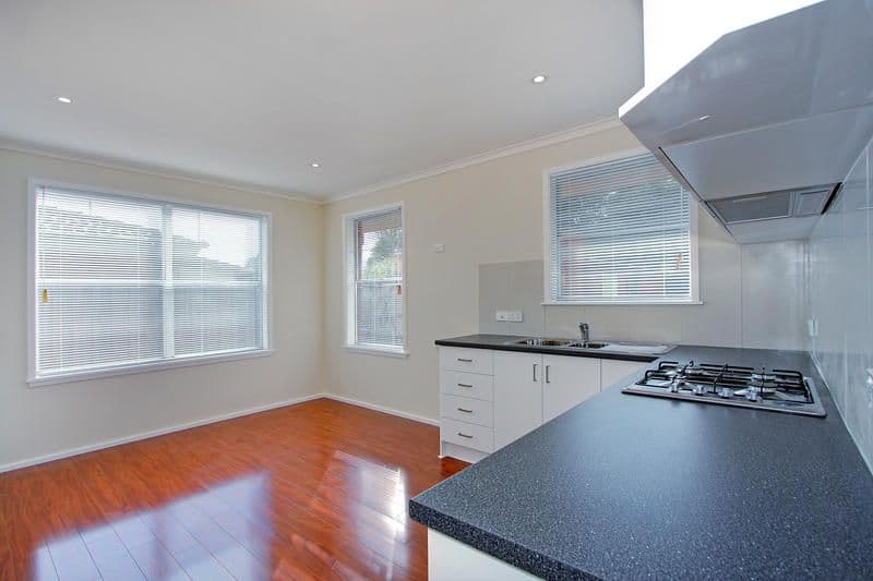 31 Robertson Drive, MORNINGTON VIC 3931, Mornington - Thumbnail 5