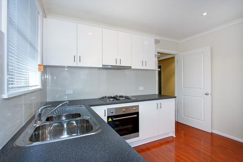 31 Robertson Drive, MORNINGTON VIC 3931, Mornington - Thumbnail 7