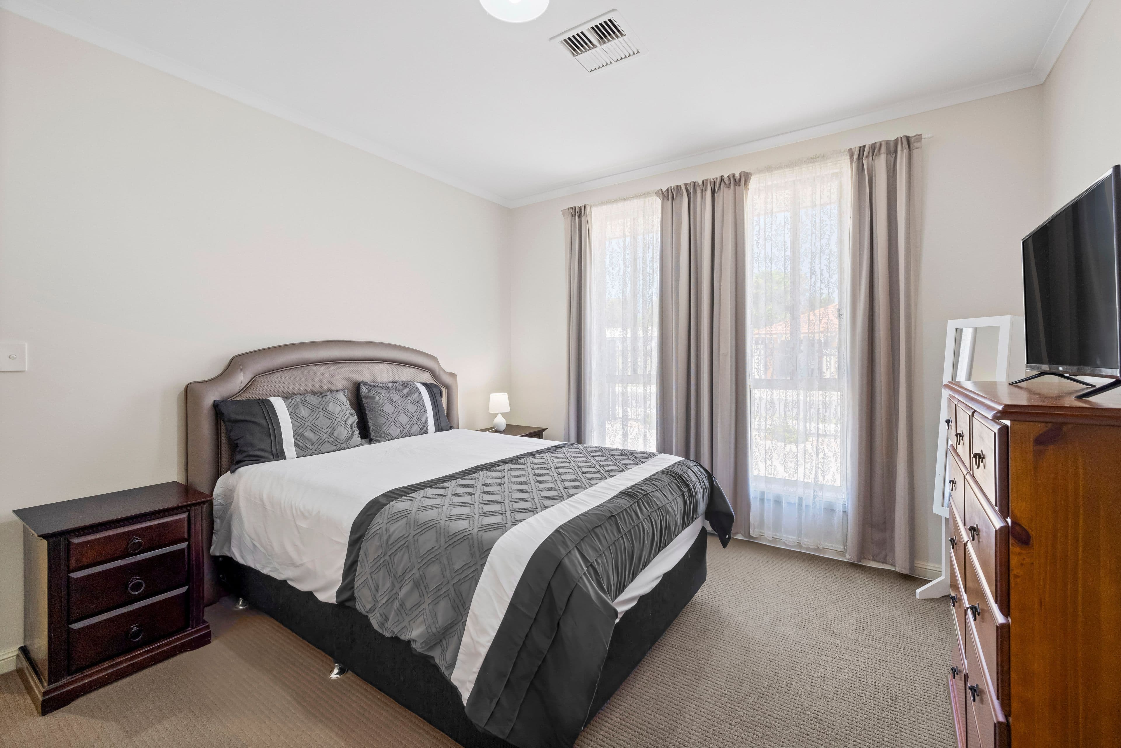1 Dawlish Road, Osborne SA 5017, Osborne - Thumbnail 3
