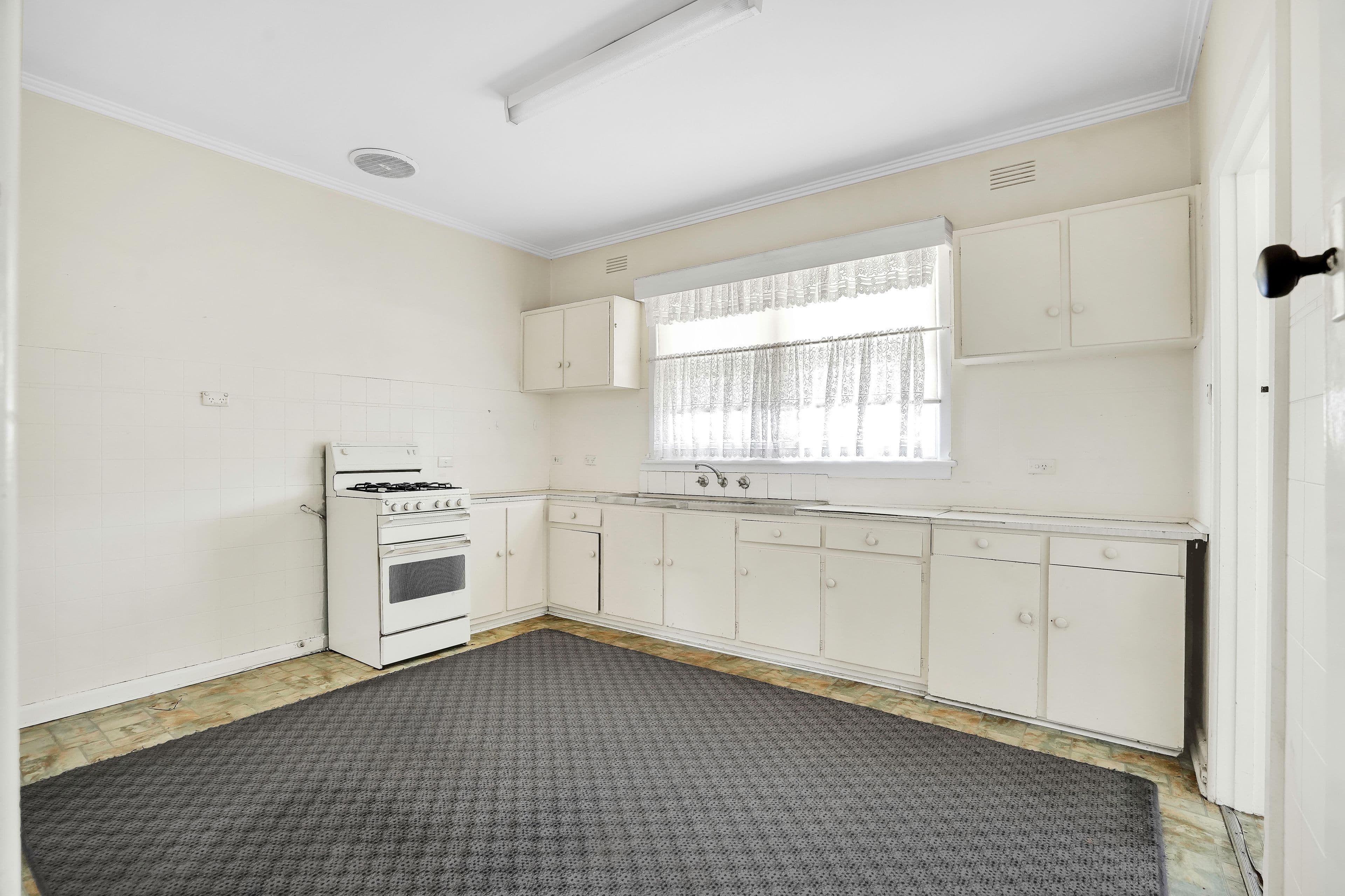19 Mahon Avenue, Altona North VIC 3025, Altona North - Thumbnail 7