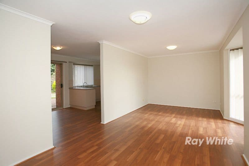 16 Joyce Street, CRANBOURNE VIC 3977, Cranbourne West - Thumbnail 4