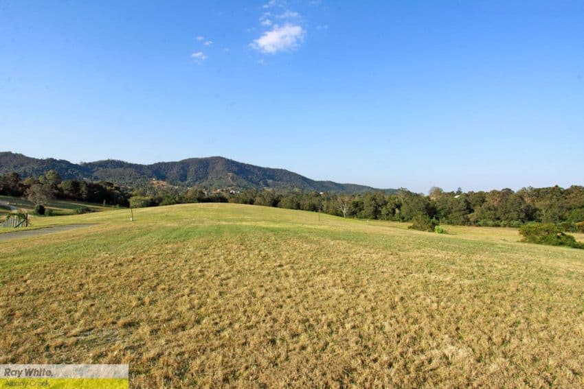 5 Angshelle Court, SAMFORD VALLEY QLD 4520, Samford Valley - Thumbnail 6