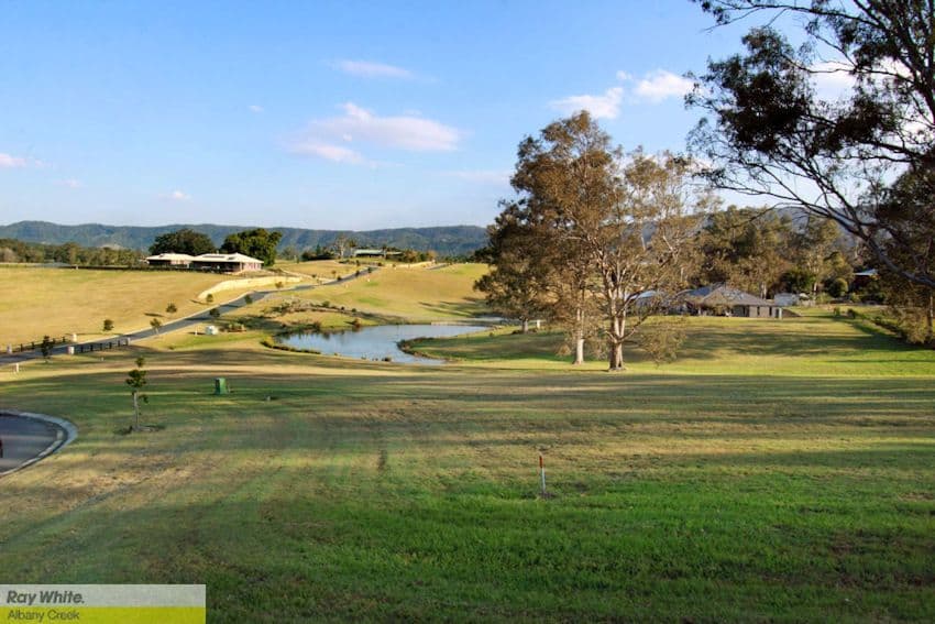 5 Angshelle Court, SAMFORD VALLEY QLD 4520, Samford Valley - Thumbnail 8