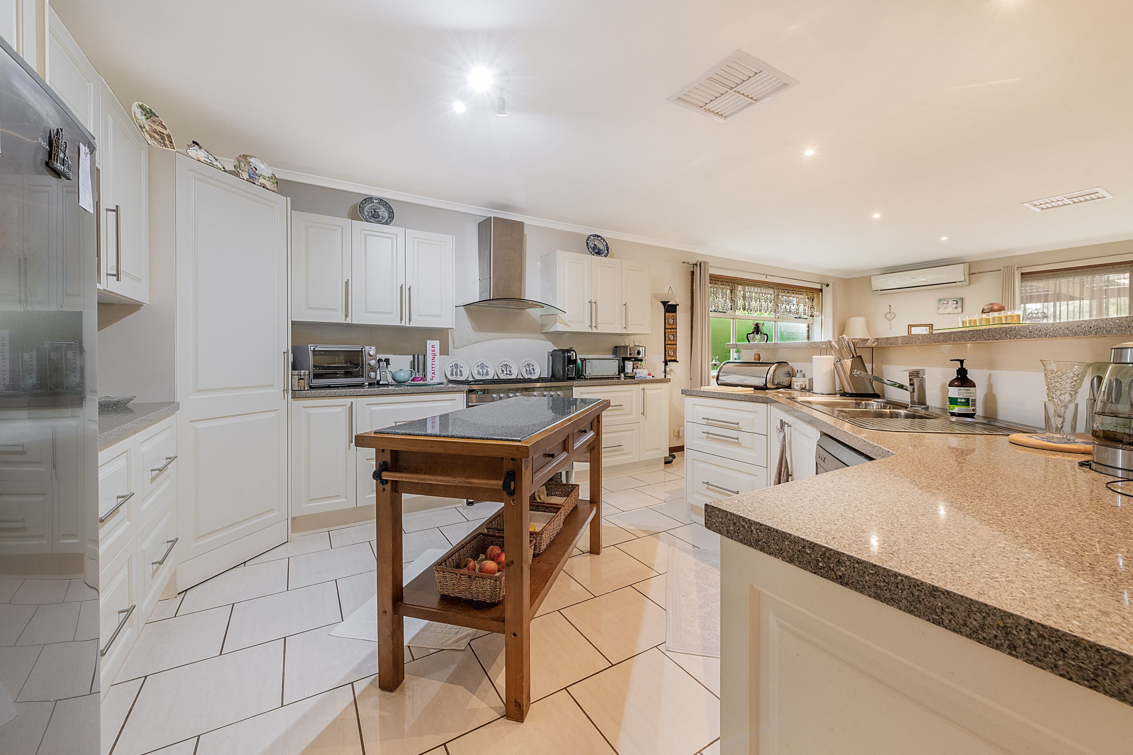 89 Burdekin Avenue, Bayswater North VIC 3153, Bayswater North - Thumbnail 2