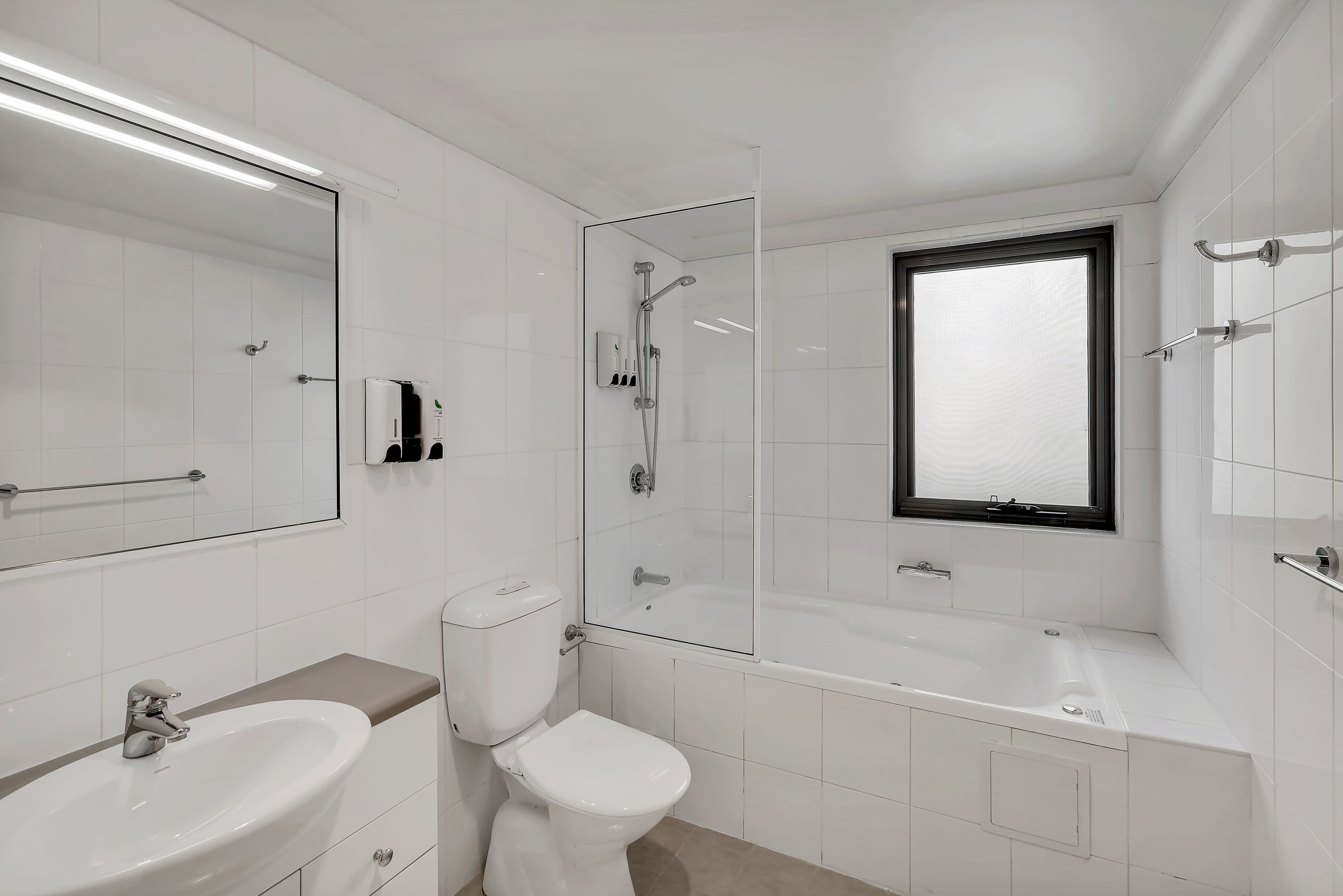 10 Fernhill Avenue, Cranbourne - Thumbnail 5