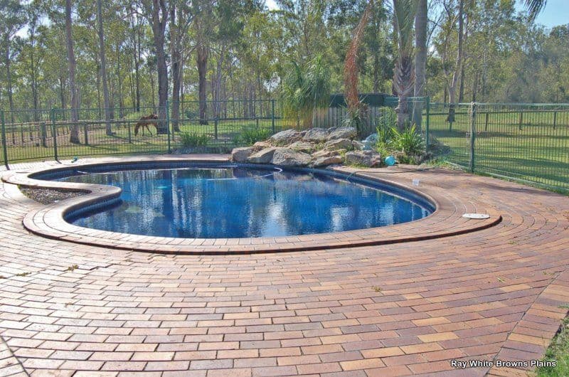 33 Warner Road, CHAMBERS FLAT QLD 4133, Chambers Flat - Thumbnail 4