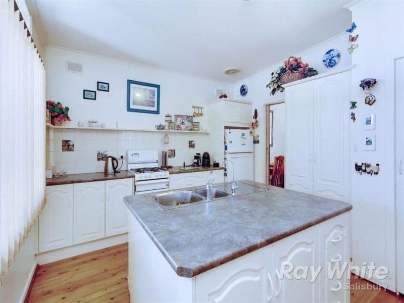 14 Bolton Road, PARA HILLS SA 5096, Para Hills - Thumbnail 4