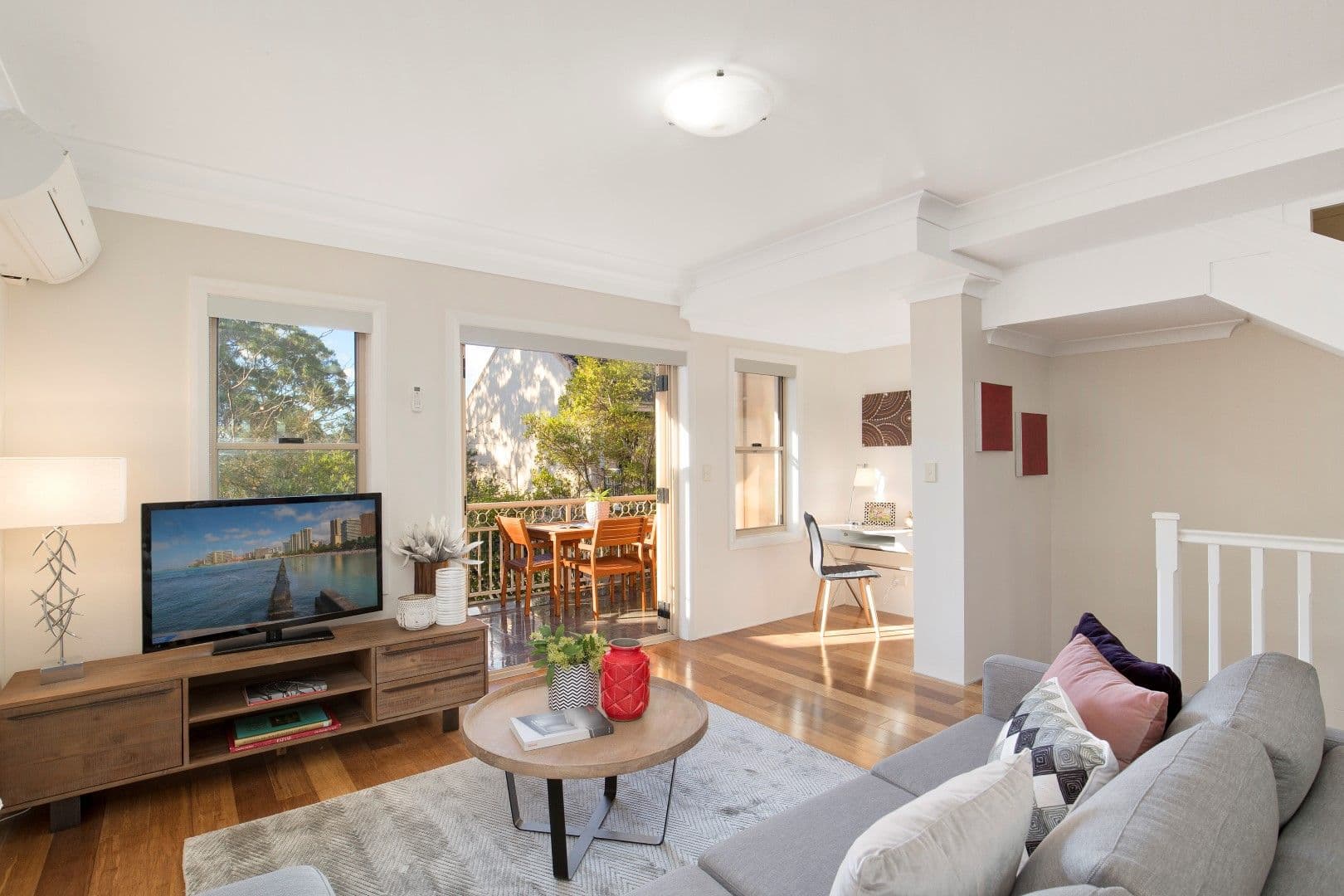 2 Reddish Close, Lane Cove NSW 2066, Lane Cove North - Thumbnail 2
