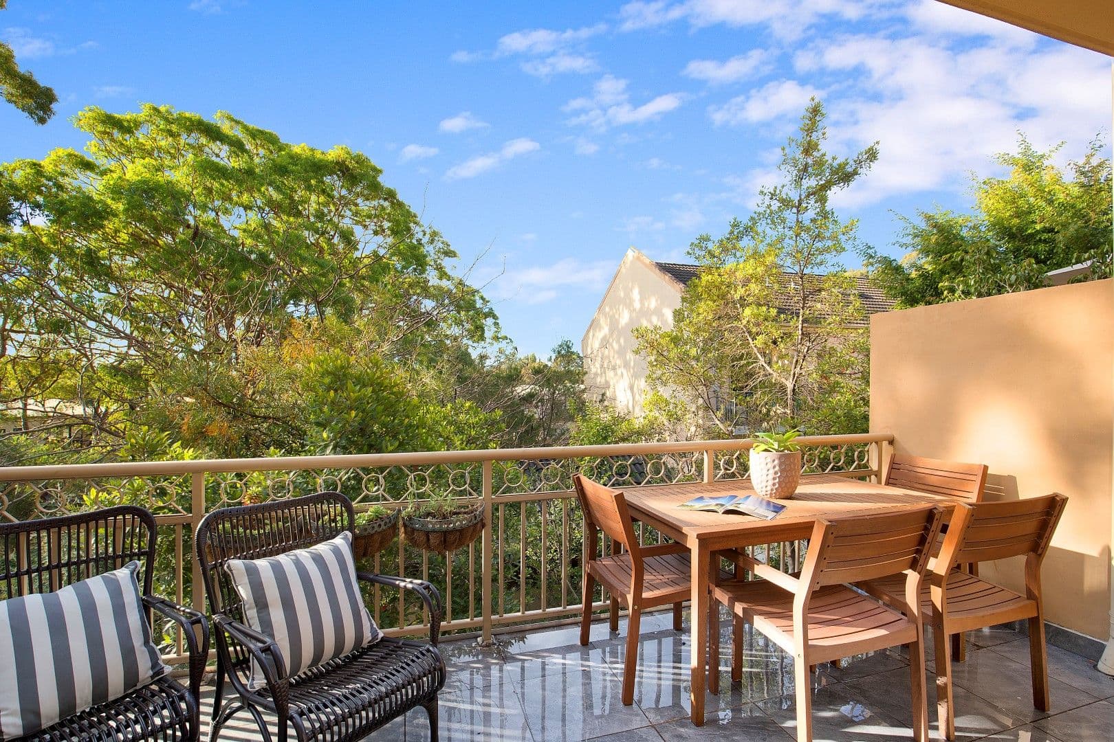 2 Reddish Close, Lane Cove NSW 2066, Lane Cove North - Thumbnail 3
