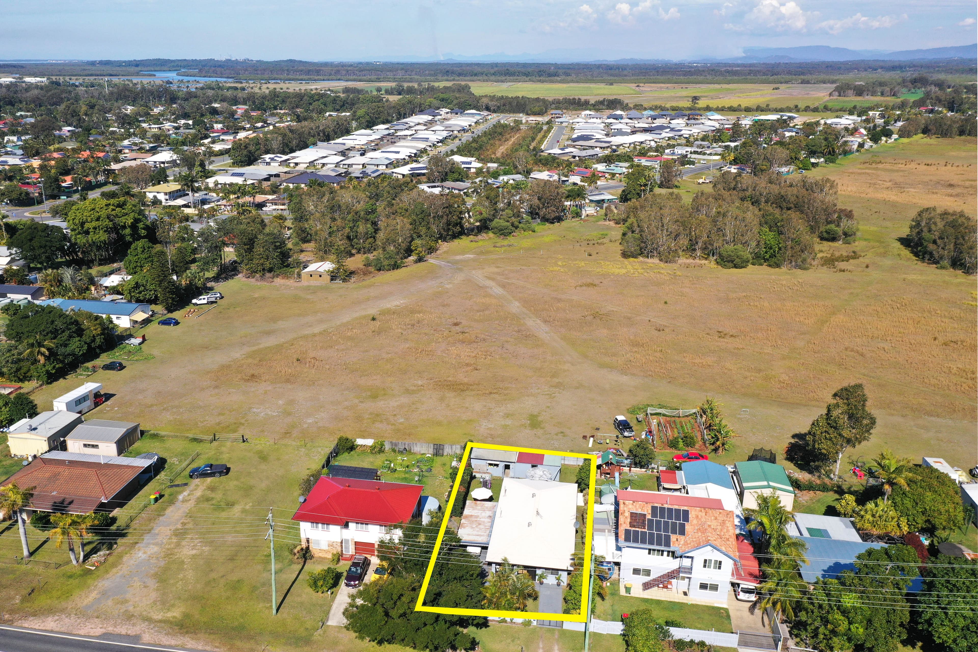 1858 Stapylton-Jacobs Well Road, Jacobs Well QLD 4208, Jacobs Well - Thumbnail 2