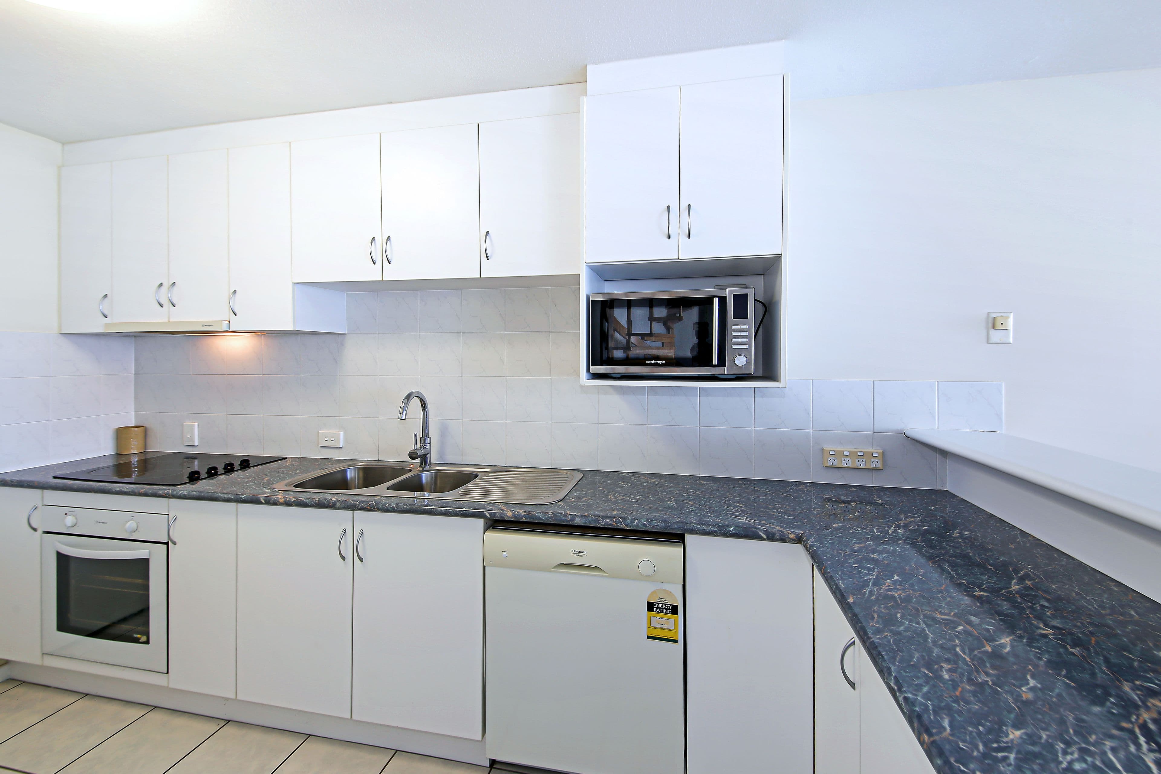 4 Maloja Avenue, Caloundra QLD 4551, Caloundra - Thumbnail 5