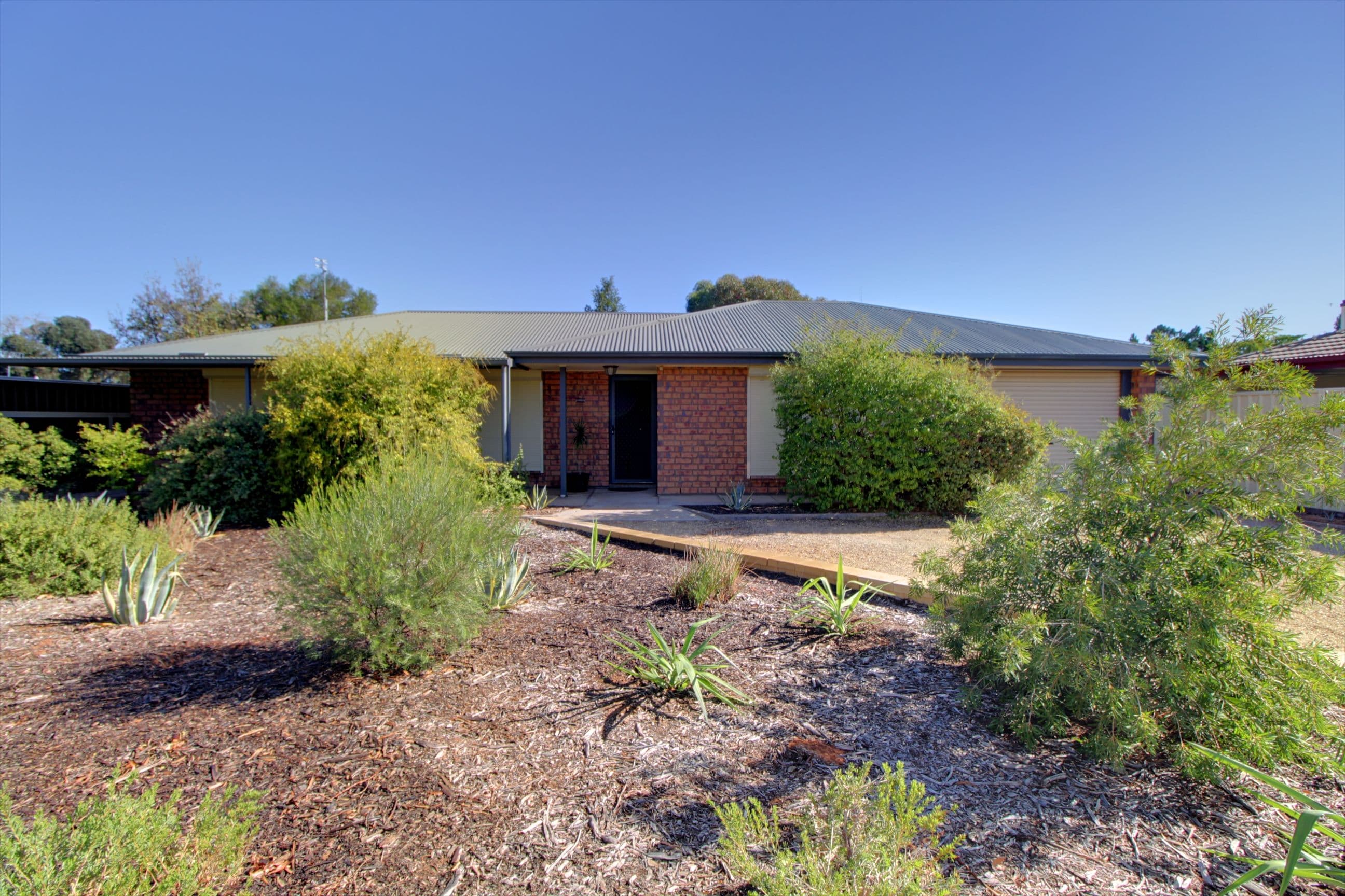 4 Nalara Avenue, Loxton SA 5333, Loxton - Image 1