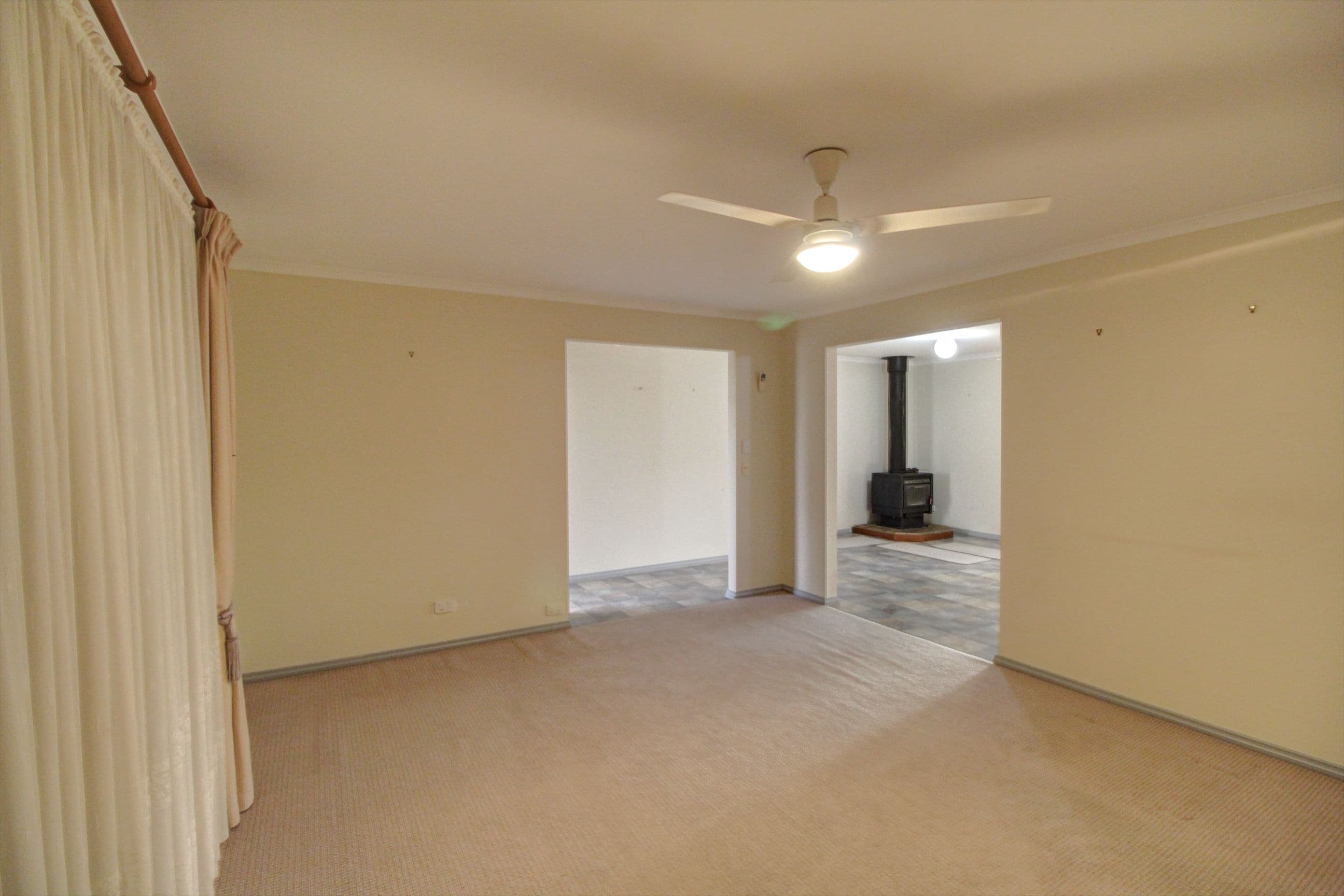 4 Nalara Avenue, Loxton SA 5333, Loxton - Thumbnail 5