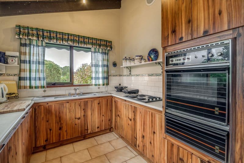 78 Gleeson Drive, BUNDOORA VIC 3083, Bundoora - Thumbnail 6