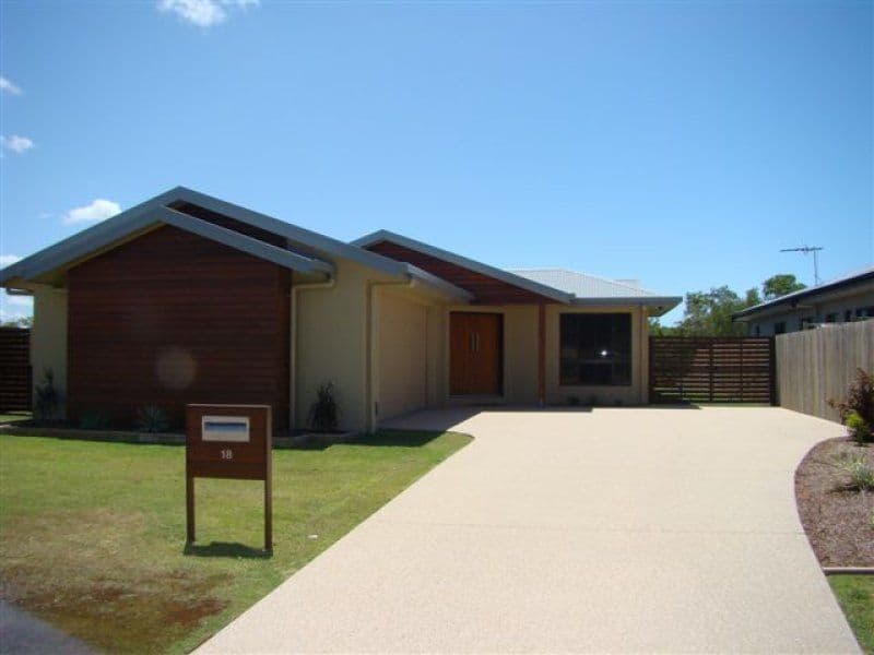 18 Townsend Street, BUCASIA QLD 4750, Bucasia - Image 1