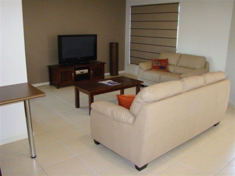 18 Townsend Street, BUCASIA QLD 4750, Bucasia - Thumbnail 4