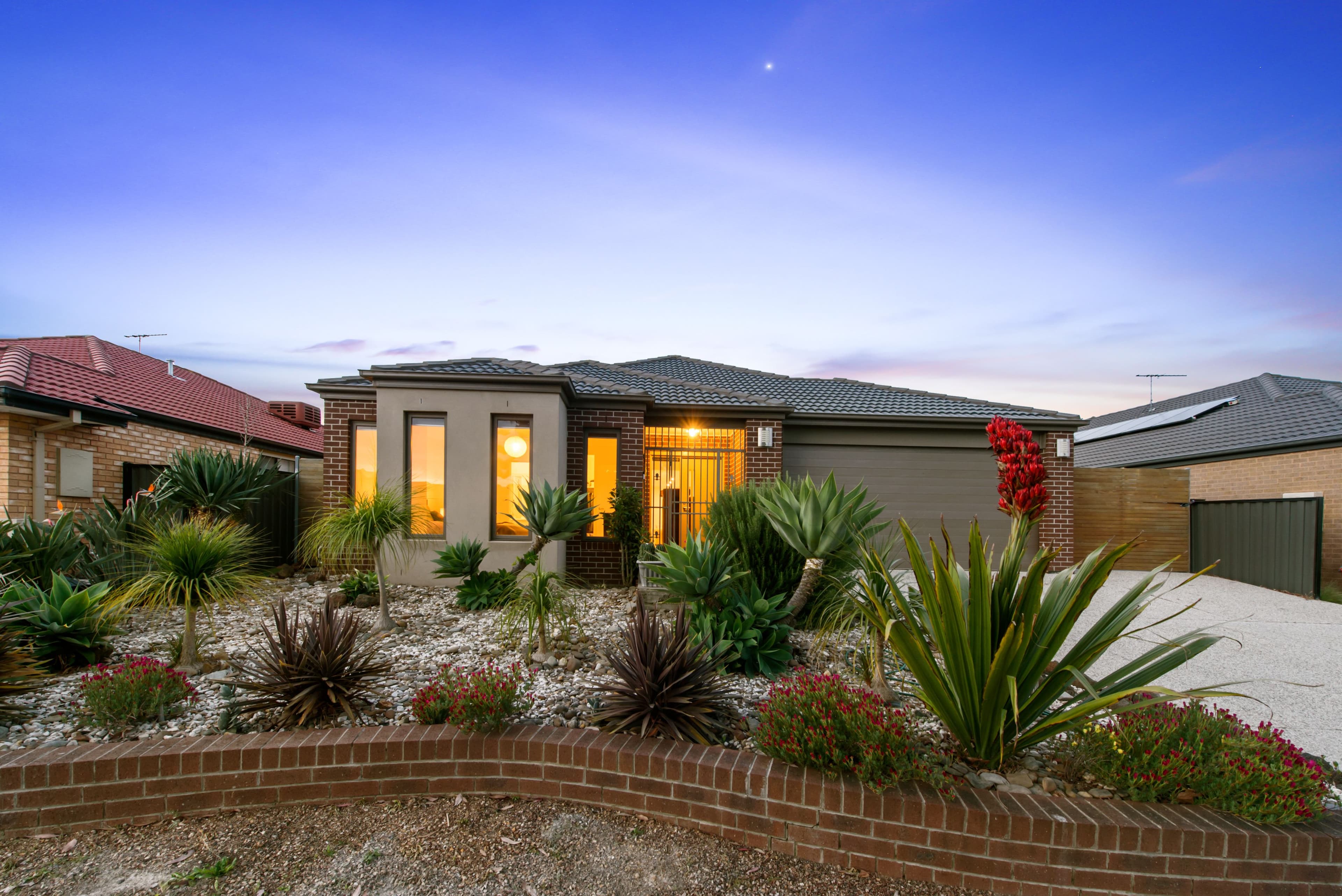 18 Melfin Drive, Hillside VIC 3037, Hillside - Image 1
