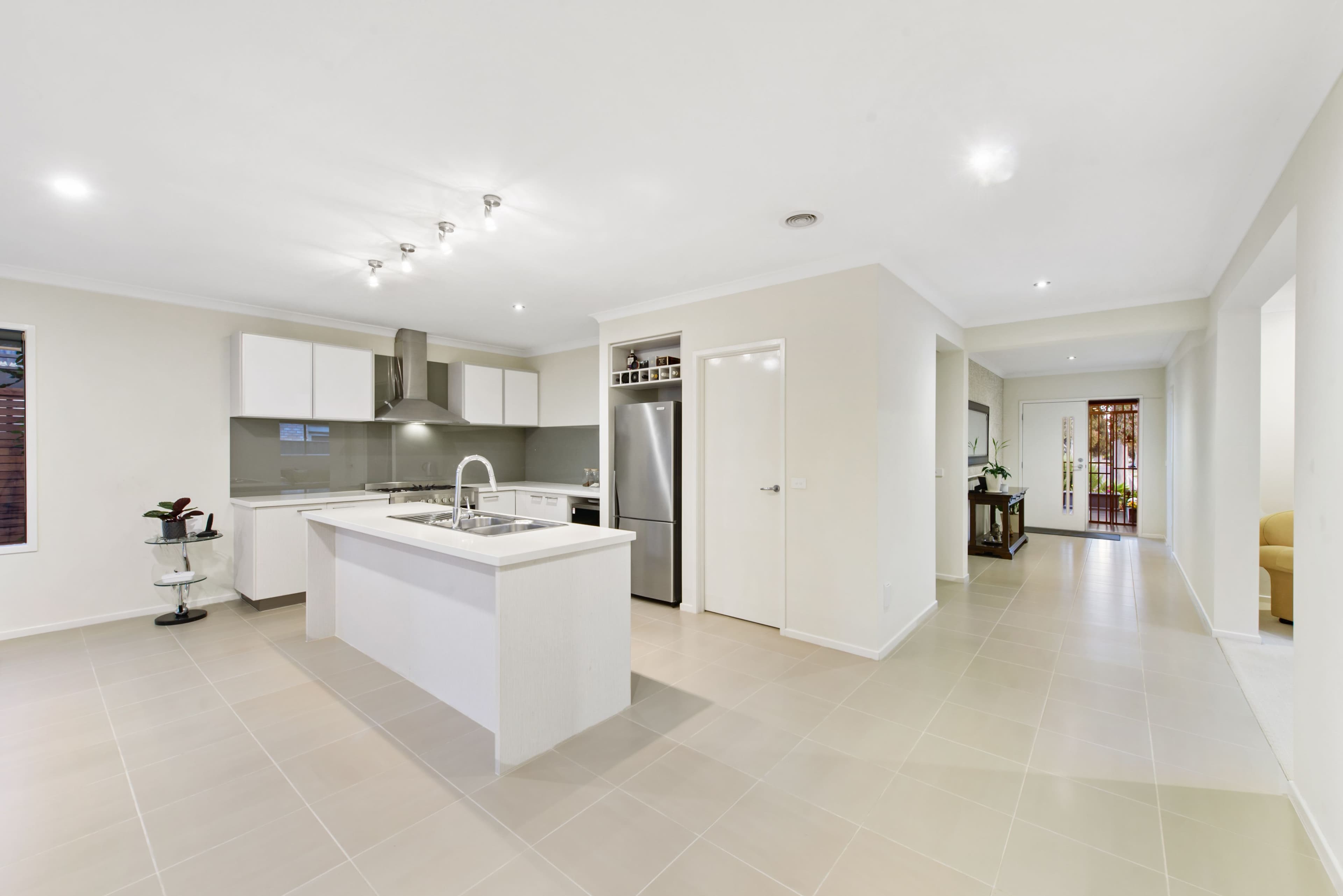 18 Melfin Drive, Hillside VIC 3037, Hillside - Thumbnail 4