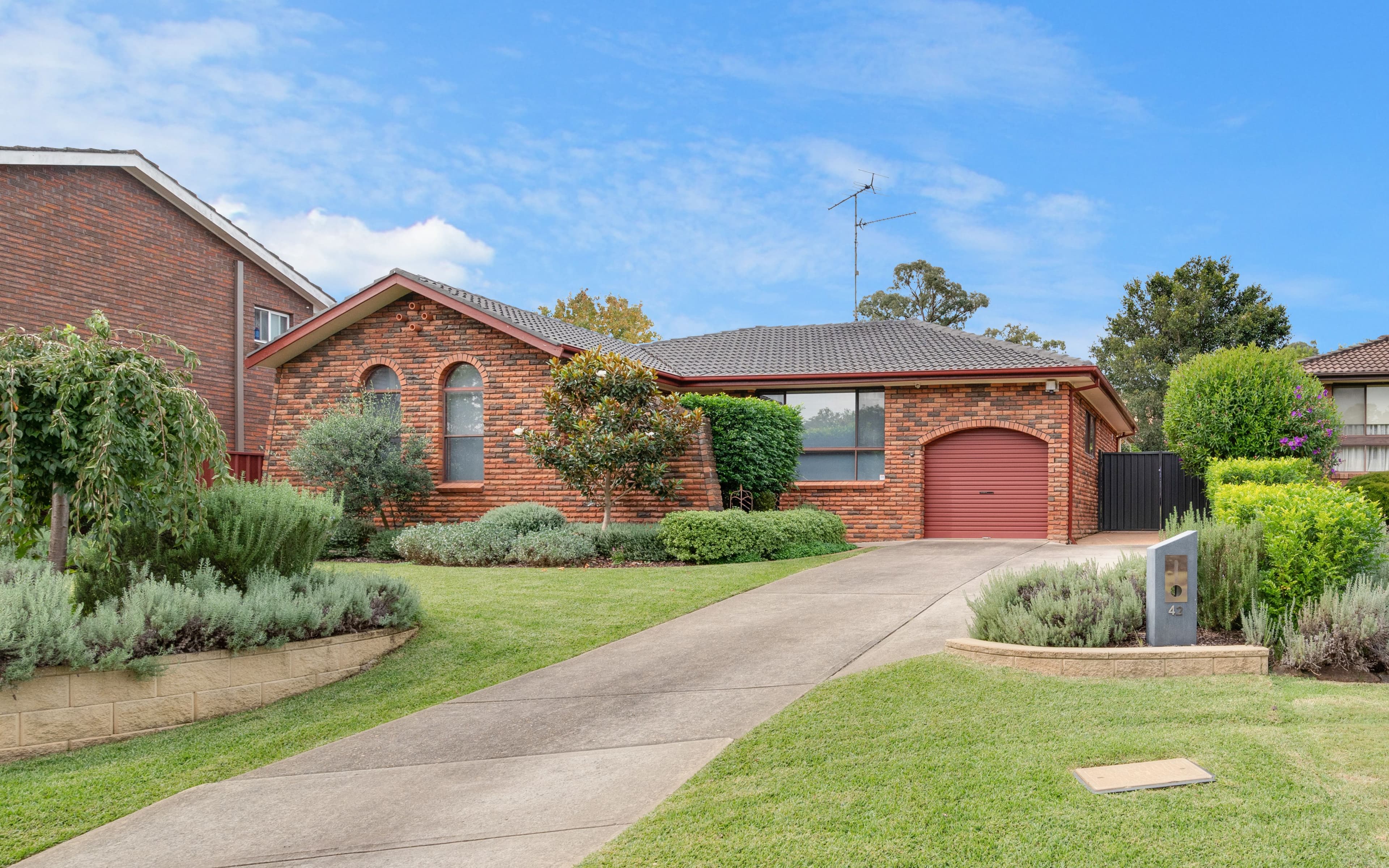 42 Endeavour Street, Ruse NSW 2560, Ruse - Image 1