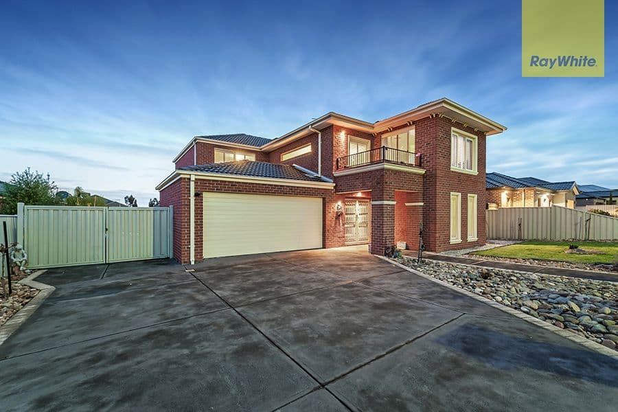 27 Tusmore Rise, Roxburgh Park VIC 3064, Roxburgh Park - Thumbnail 3