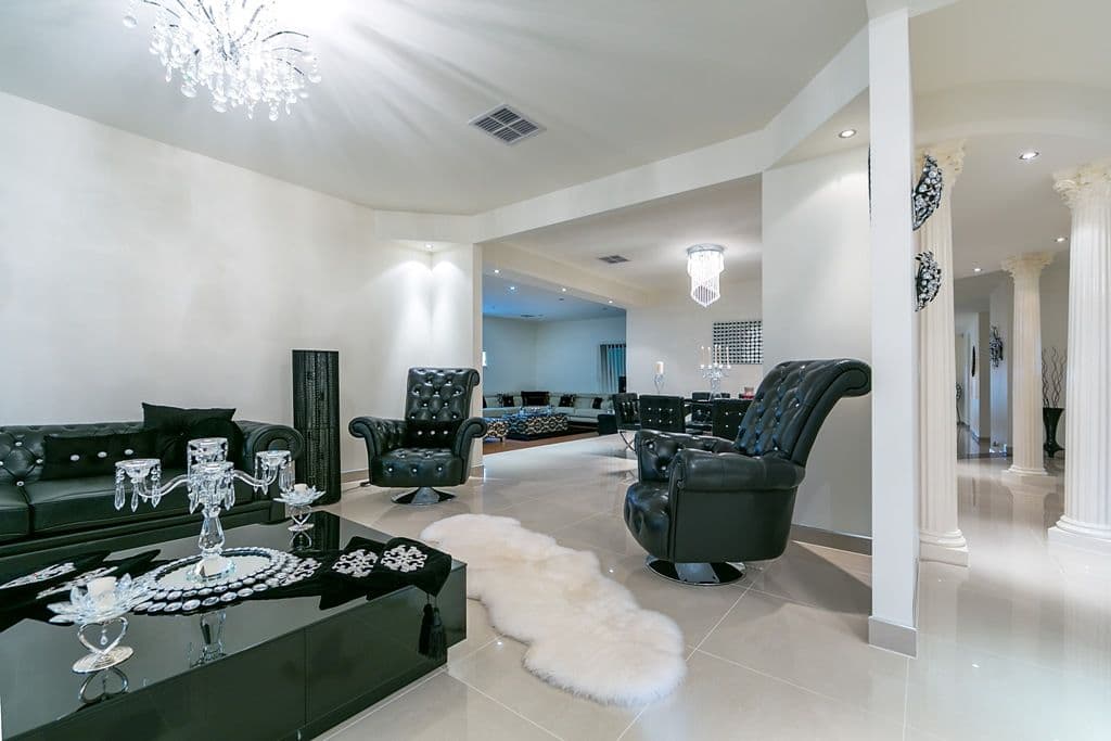 2 Scott Lane, TAYLORS HILL VIC 3037, Taylors Hill - Thumbnail 3