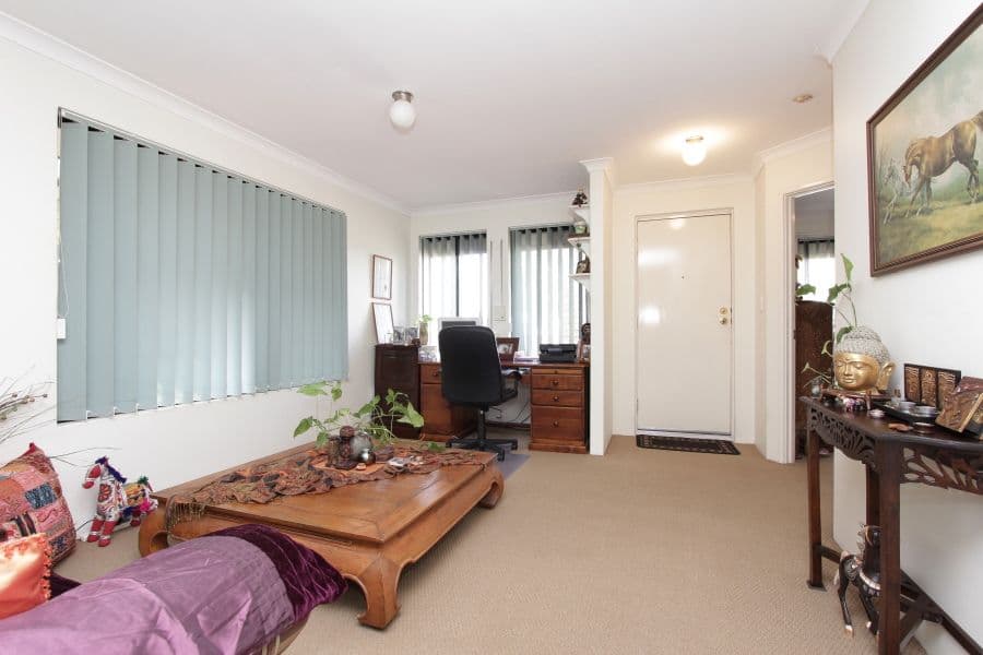 8 Toulon Lane, ELLENBROOK WA 6069, Ellenbrook - Thumbnail 6