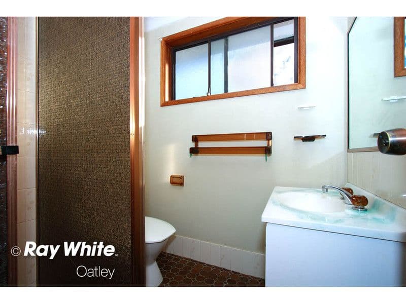 22 Ballantyne Road, MORTDALE NSW 2223, Mortdale - Thumbnail 8