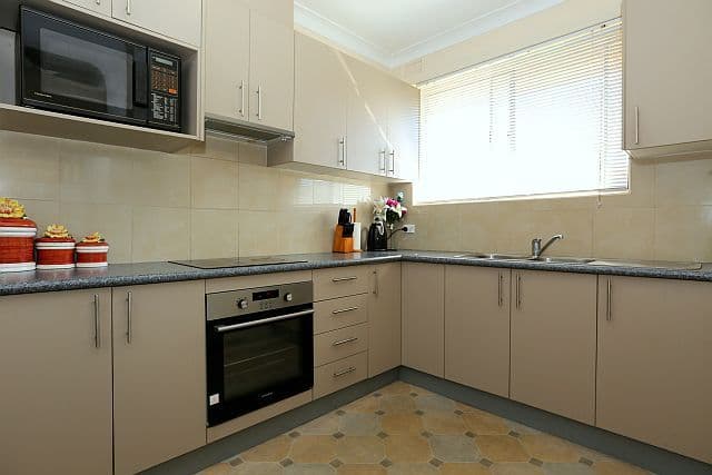 17 Unara Street, CAMPSIE NSW 2194, Campsie - Thumbnail 4