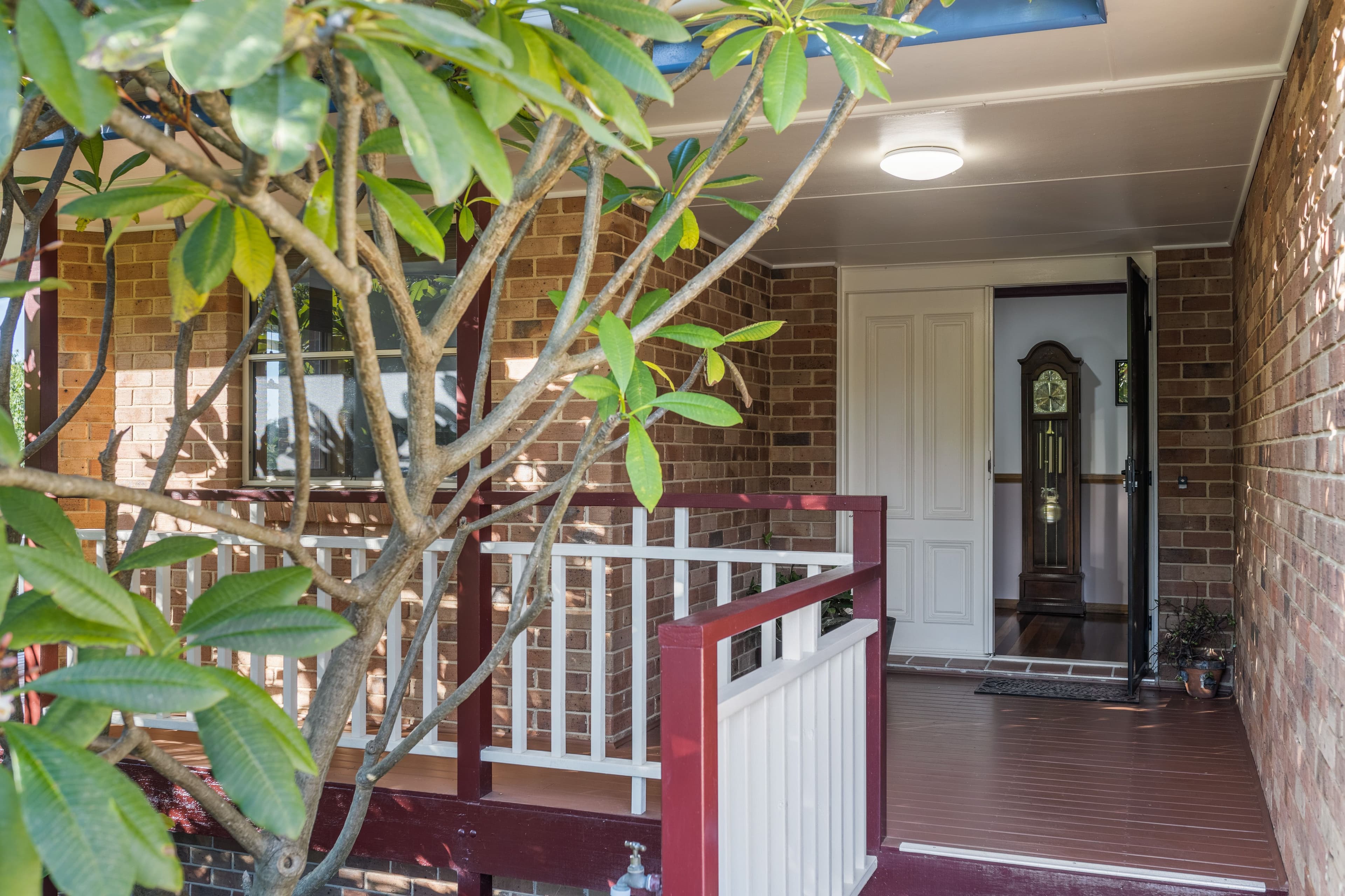 76 Giles Street, Yarrawarrah NSW 2233, Yarrawarrah - Thumbnail 2