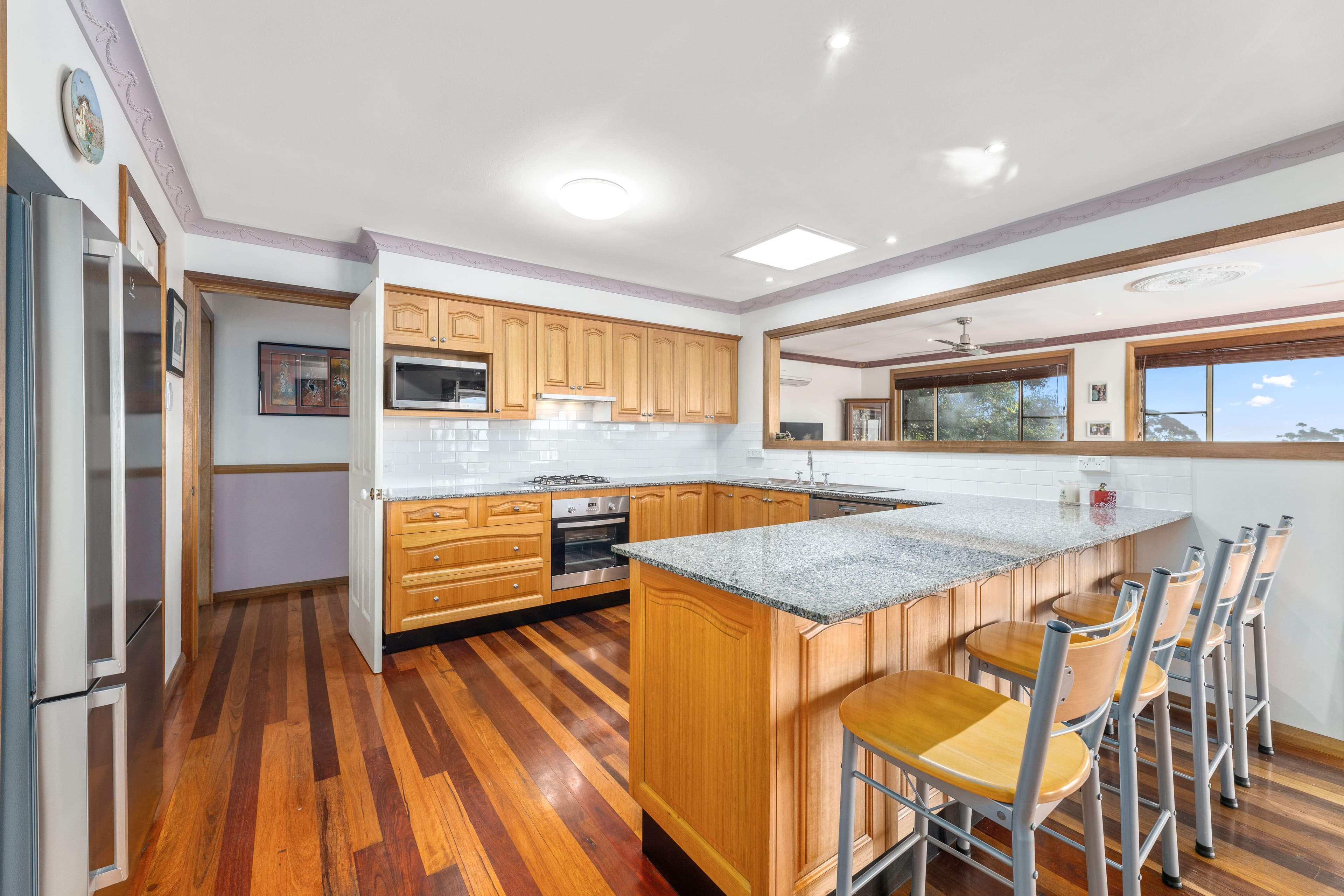 76 Giles Street, Yarrawarrah NSW 2233, Yarrawarrah - Thumbnail 5