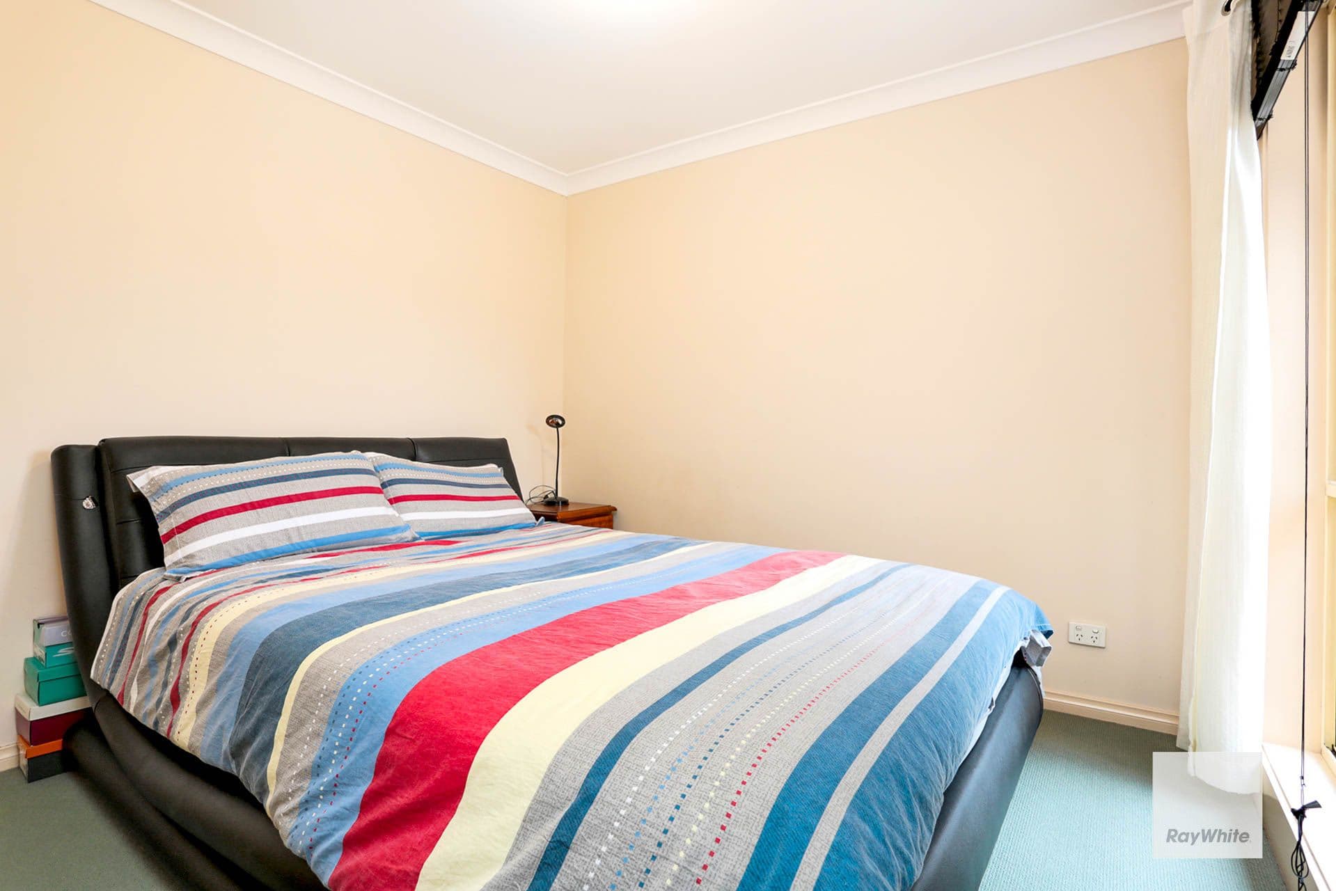 25 Spicer Boulevard, Altona Meadows VIC 3028, Altona Meadows - Thumbnail 5