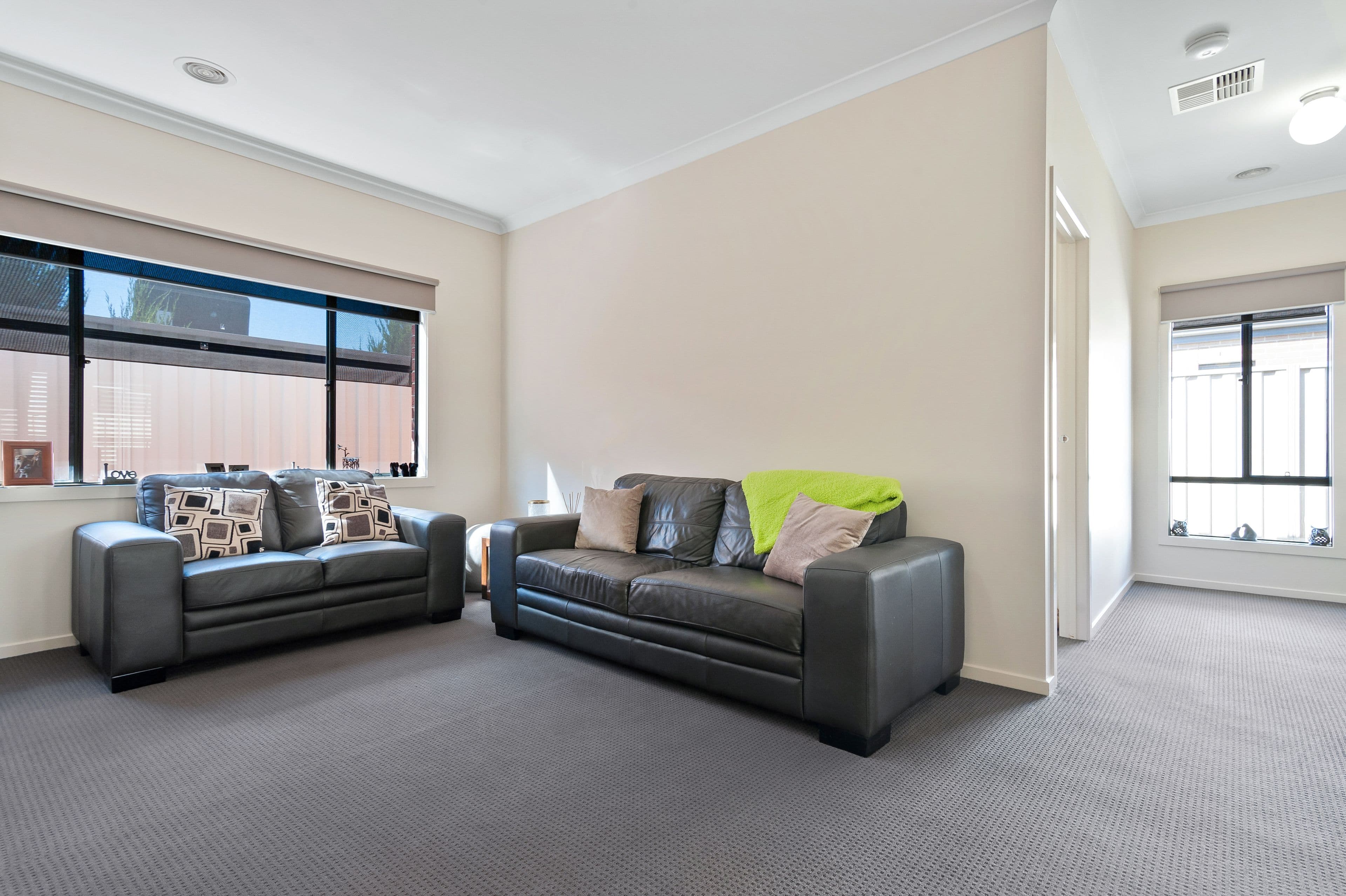 6 Audley Street, Pakenham VIC 3810, Pakenham - Thumbnail 2