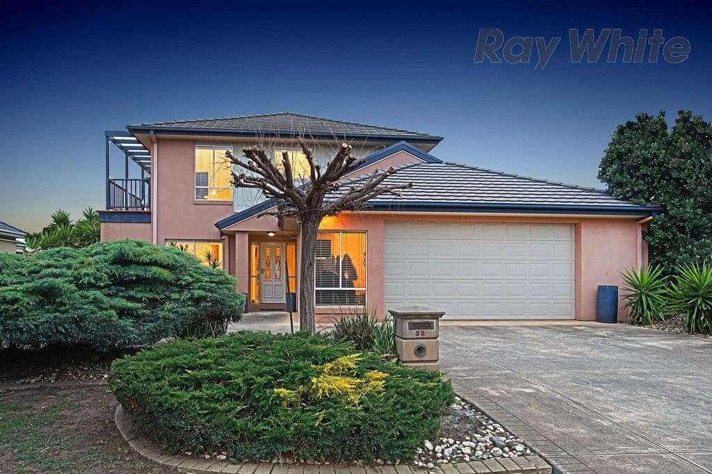 32 South Shore Avenue, Sanctuary Lakes VIC 3030, Sanctuary Lakes - Image 1