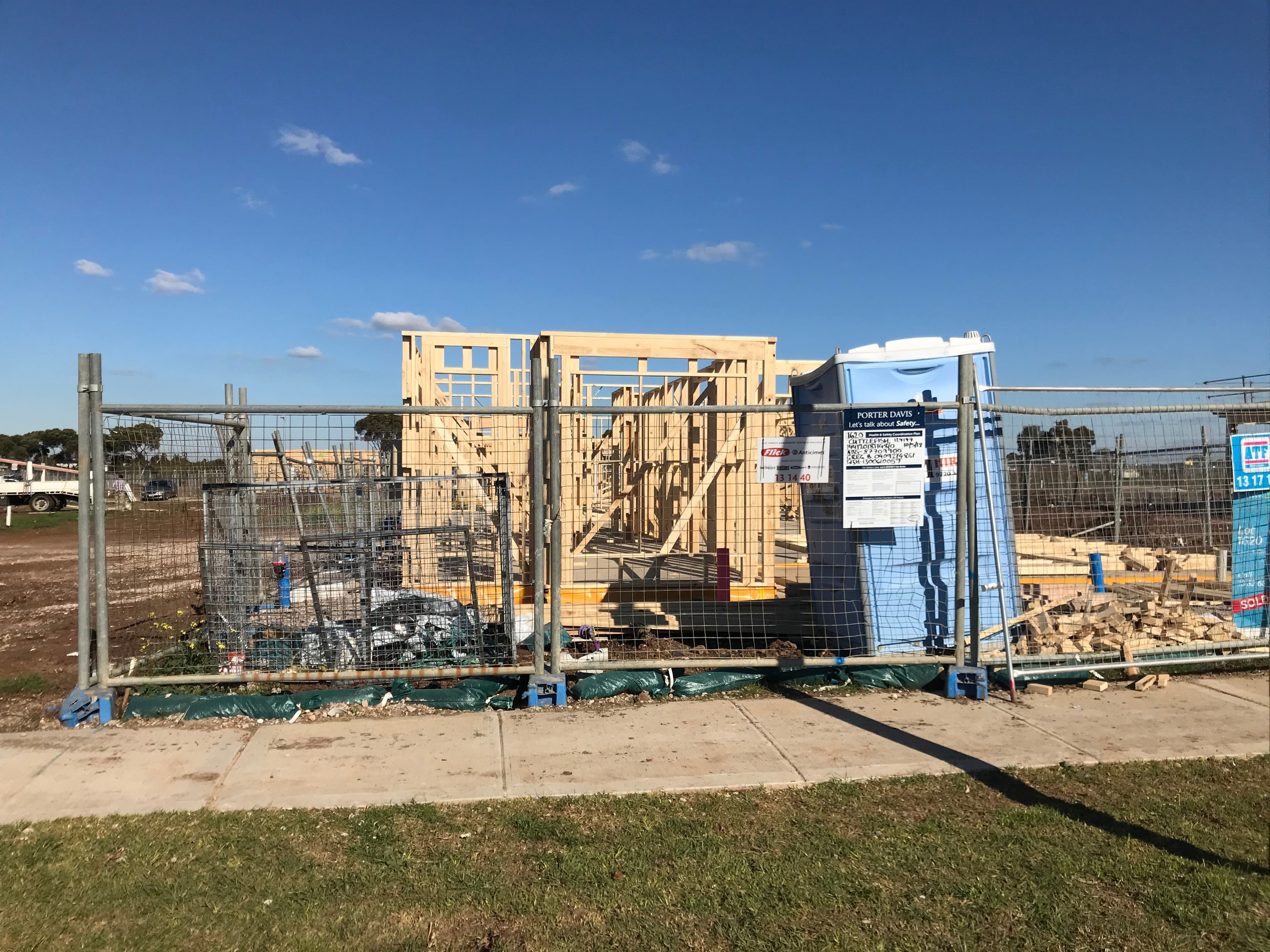 24 Cuttlefish Circuit, Tarneit VIC 3029, Tarneit - Thumbnail 2
