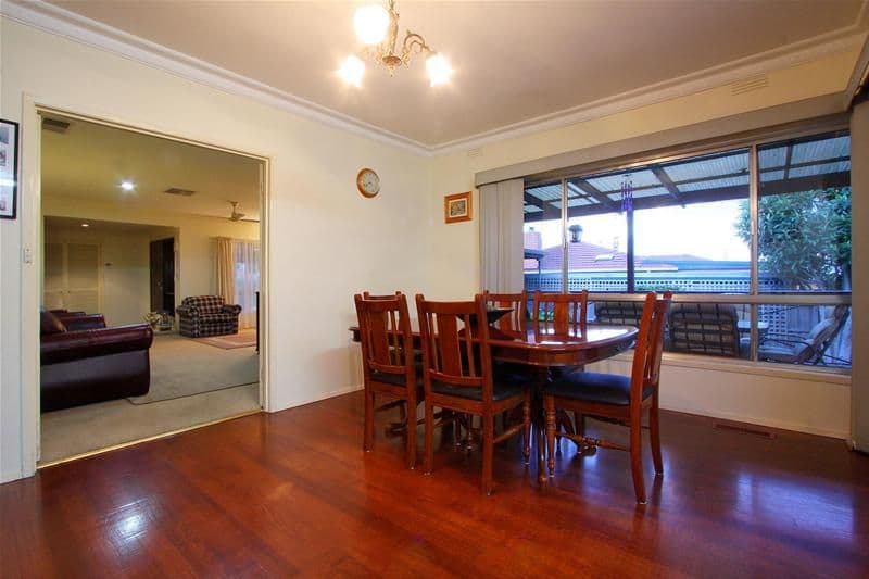 30 Lee Anne Crescent, BUNDOORA VIC 3083, Bundoora - Thumbnail 3