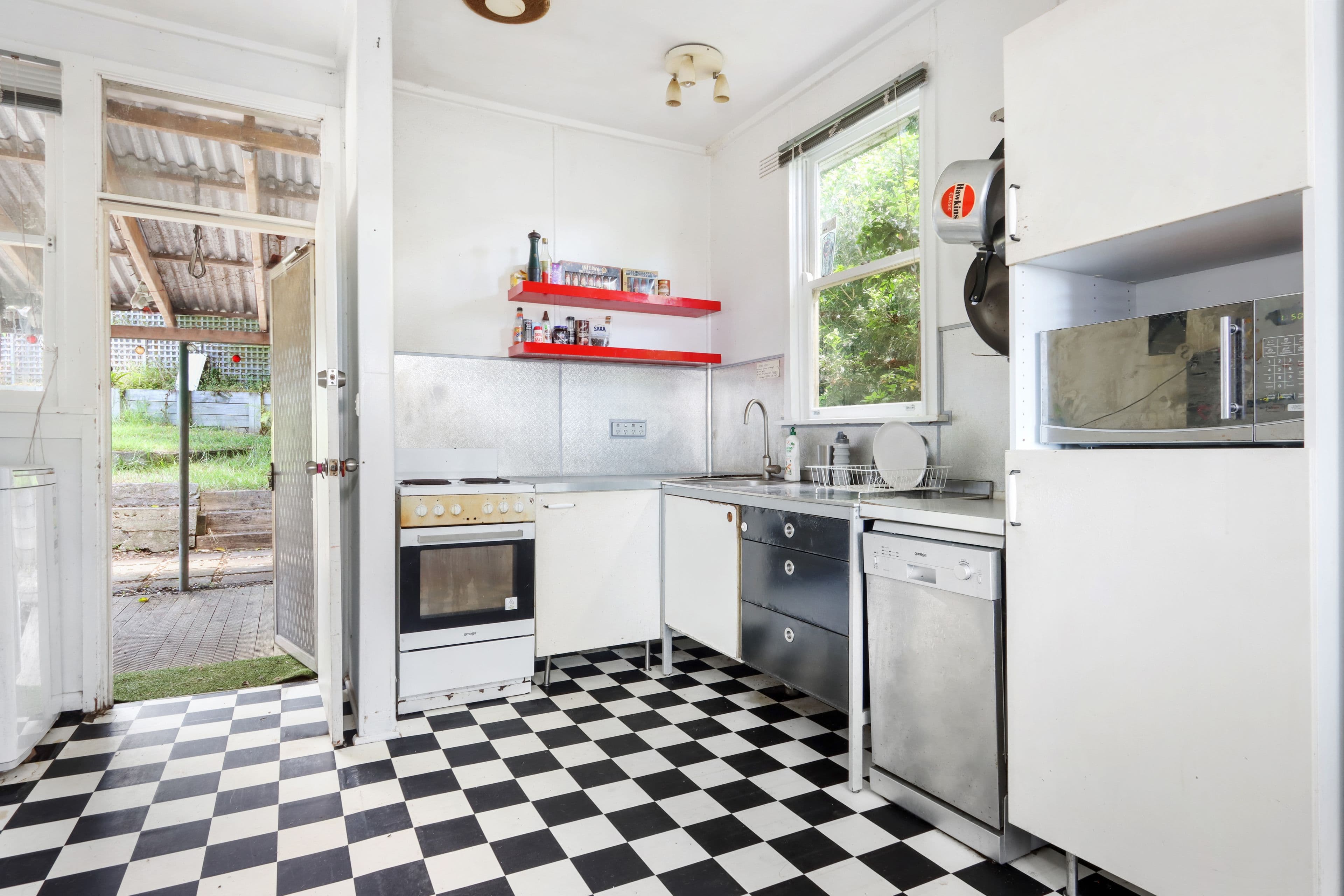 3 Ninth Avenue, Jannali NSW 2226, Jannali - Thumbnail 6