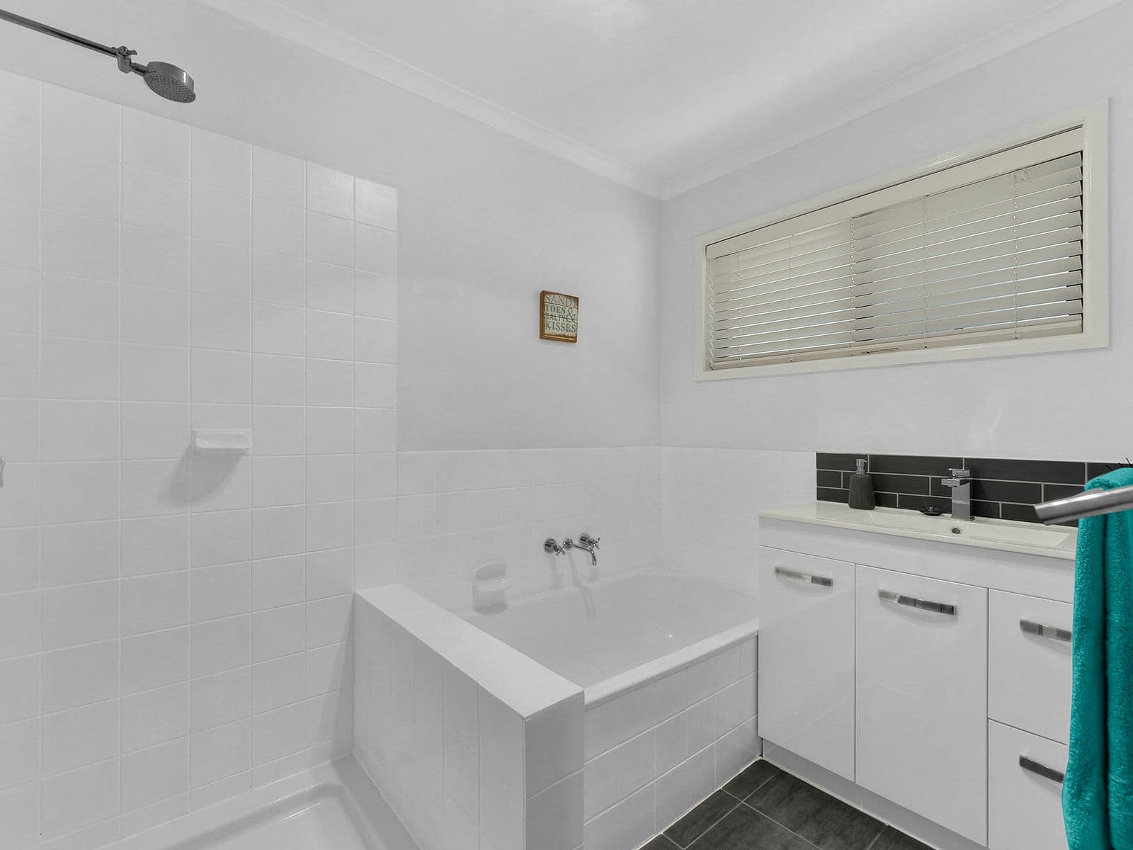 237 St Vincents Road, Banyo QLD 4014, Banyo - Thumbnail 8