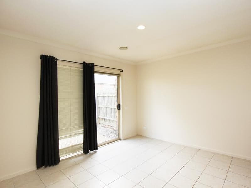 14/156-158 Bethany Road, Hoppers Crossing - Thumbnail 4