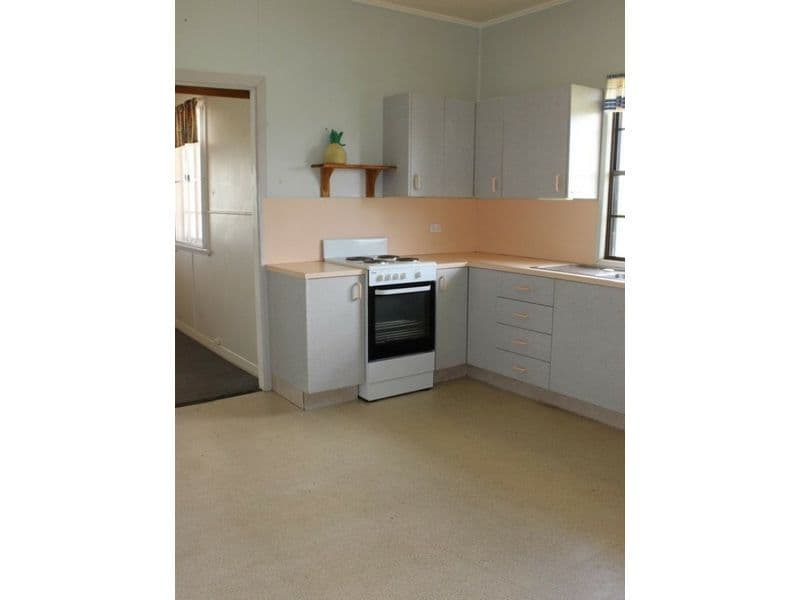 53 Fielding Street, Gayndah QLD 4625, Gayndah - Thumbnail 2