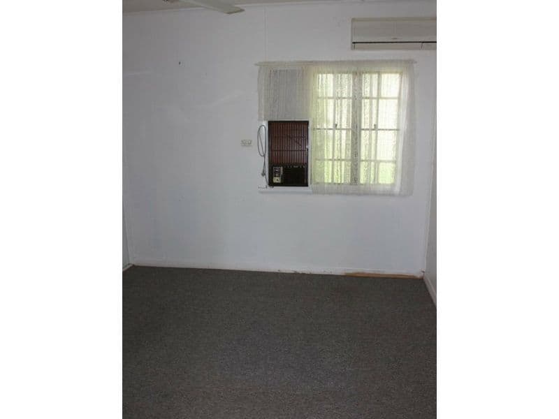53 Fielding Street, Gayndah QLD 4625, Gayndah - Thumbnail 5