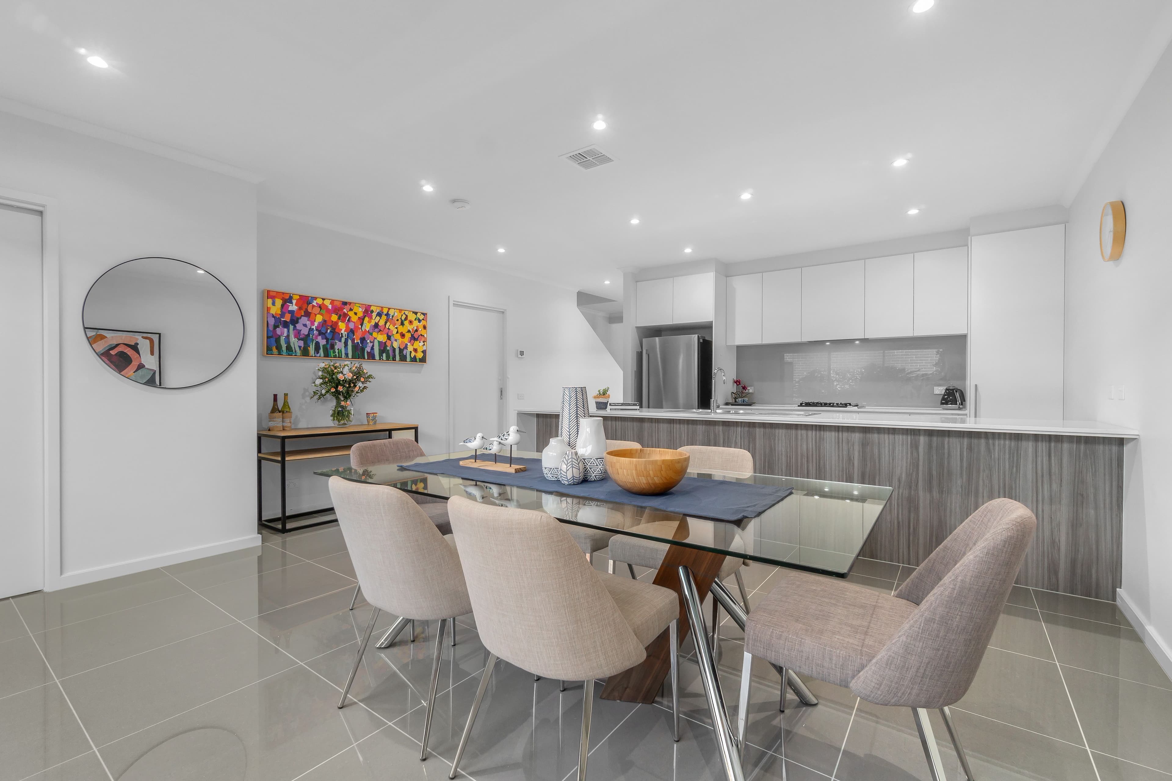 108 Harcrest Boulevard, Wantirna South VIC 3152, Wantirna South - Thumbnail 4
