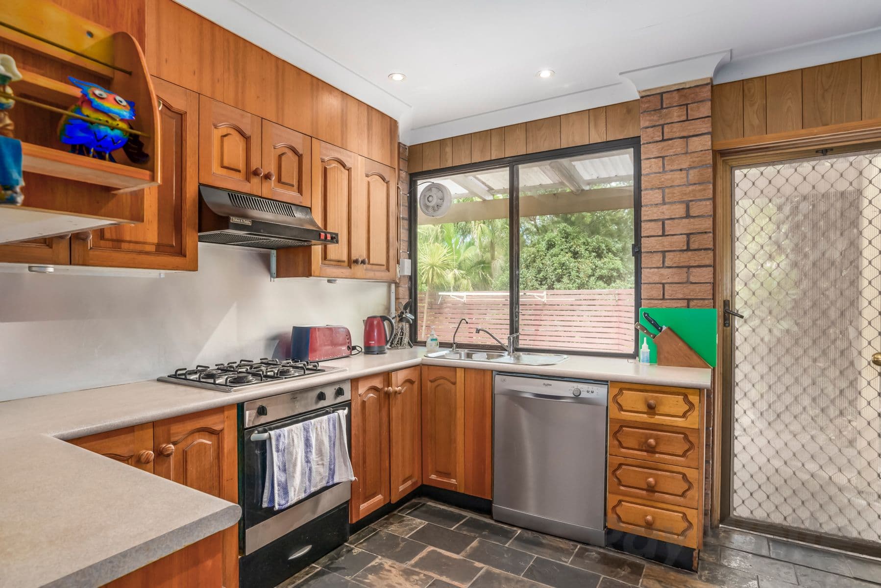 14 Aldon Crescent, Blackalls Park - Thumbnail 3
