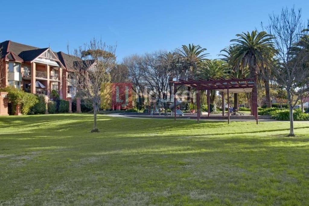 18/5 Williams Parade, Dulwich Hill - Image 1